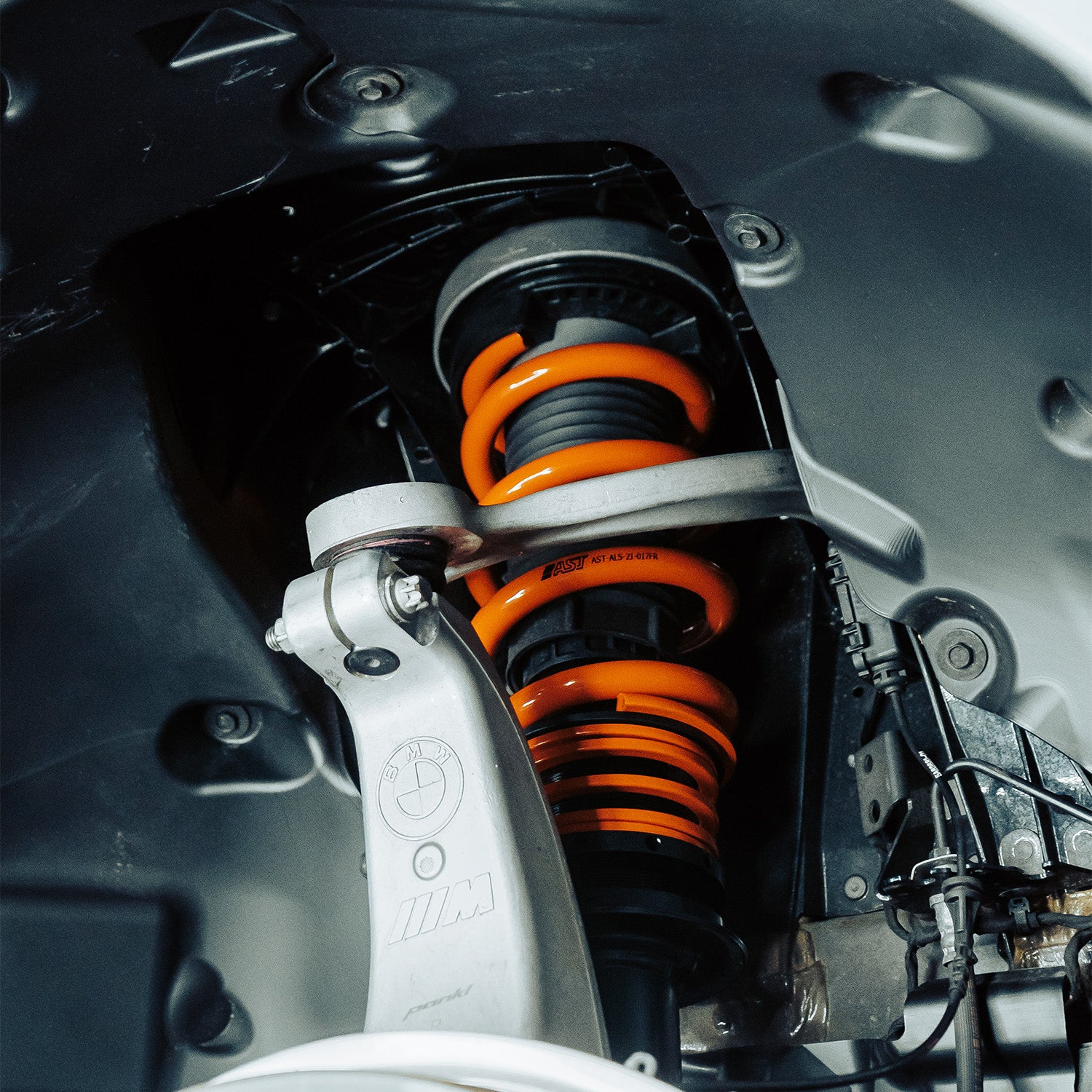 AST Adjustable Lowering Springs ALS Kit For BMW G90 M5 Saloon