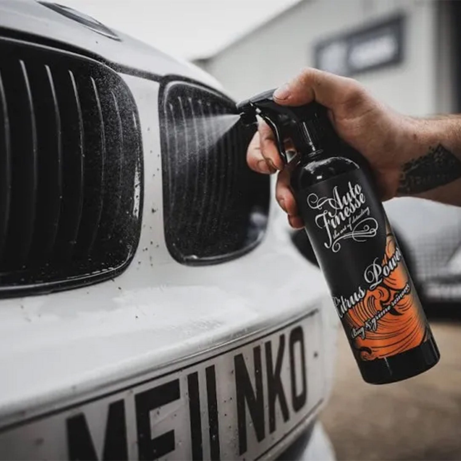 Auto Finesse Citrus Power Bug & Grime Remover Application