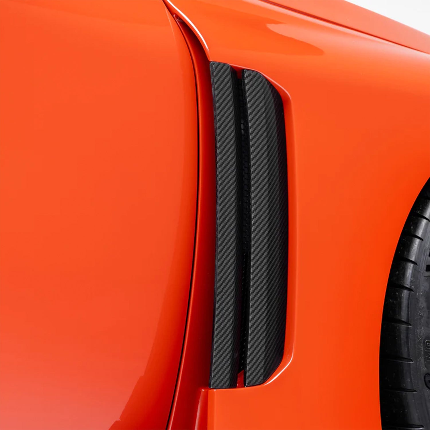 Vorsteiner Carbon Fibre Aero Fenders & Side Skirts For BMW M2 G87