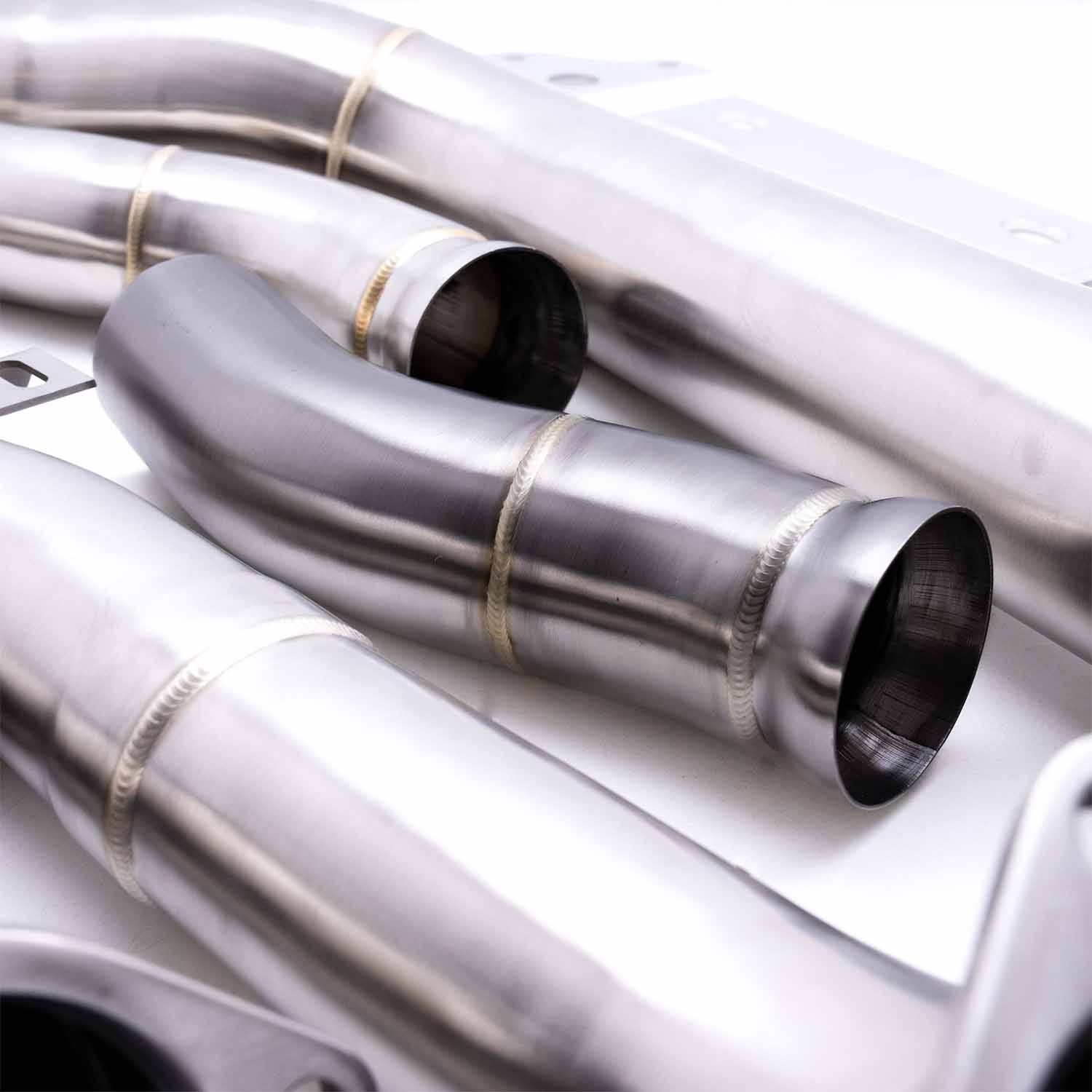 Deep Tone Industries BMW G80/G81 M3 & G82/G83 M4 Non-Resonated Wide Single Midpipe With Brace (2021+)