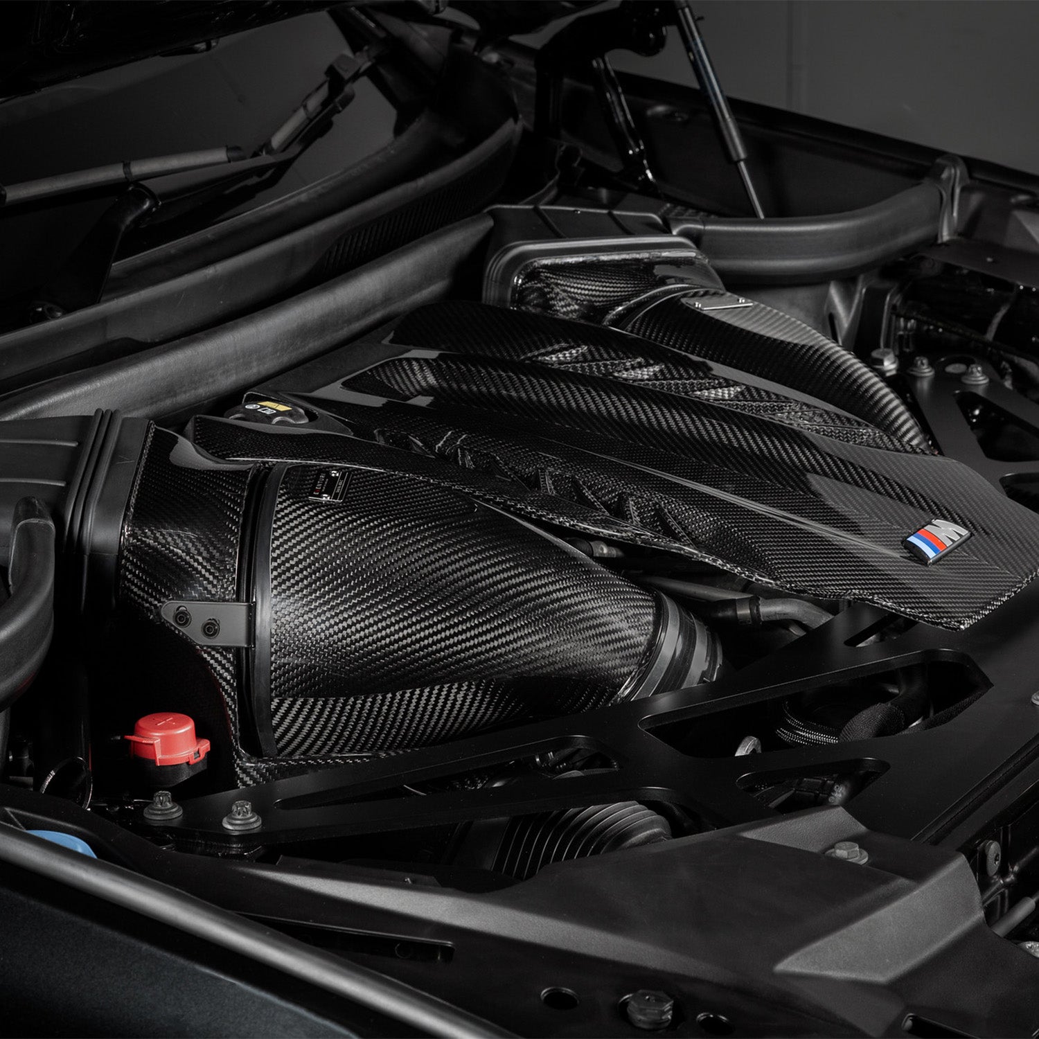 Eventuri BMW F95 X5M, F96 X6M & G09 XM Carbon Fibre Intake System