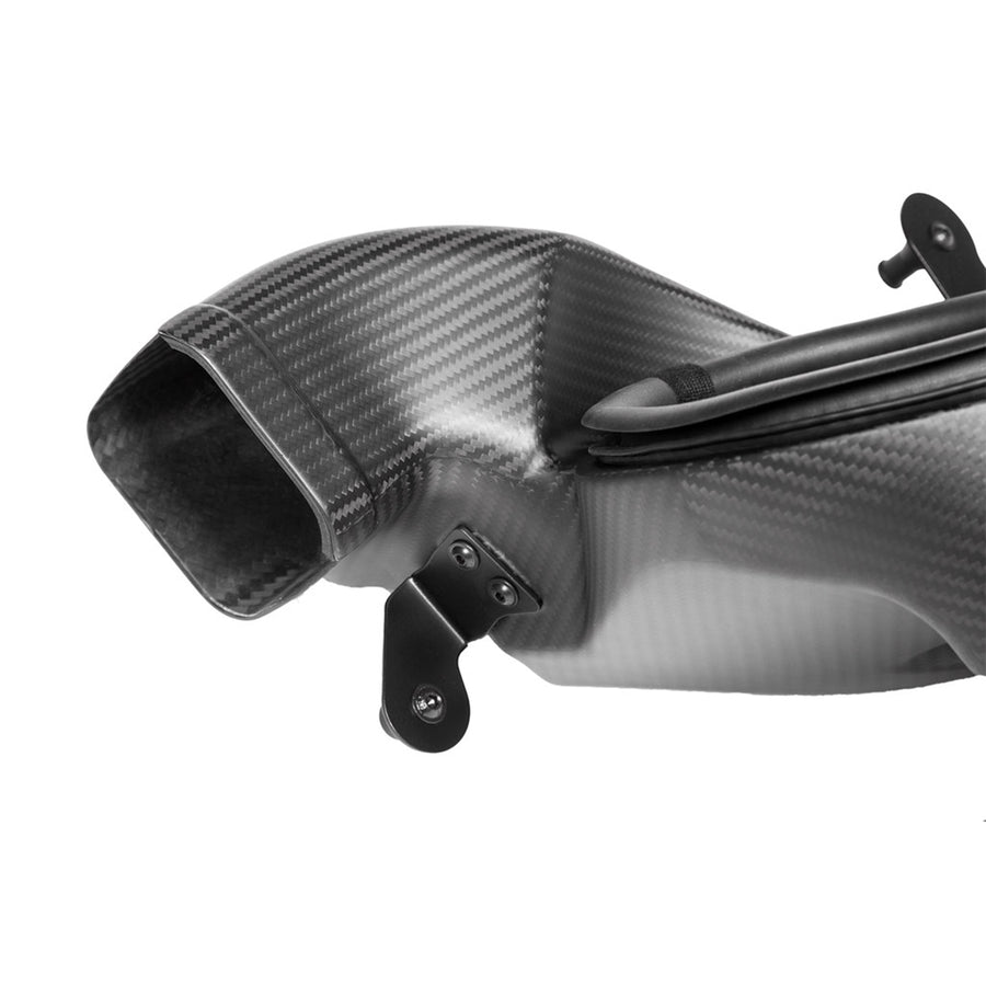 Eventuri BMW G90 & G99 M5 Carbon Fibre Intake System - Matte Close Up