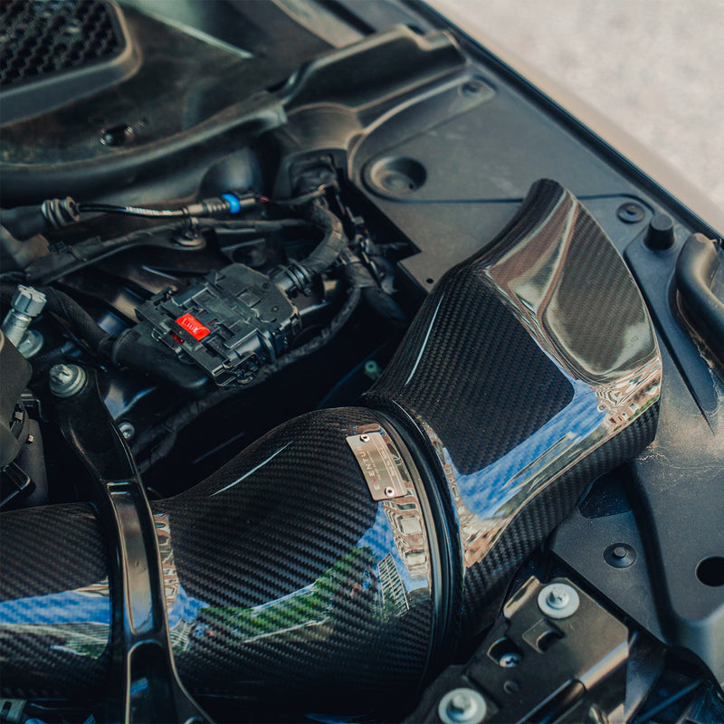 Eventuri BMW G90 & G99 M5 Carbon Fibre Intake System Fitted