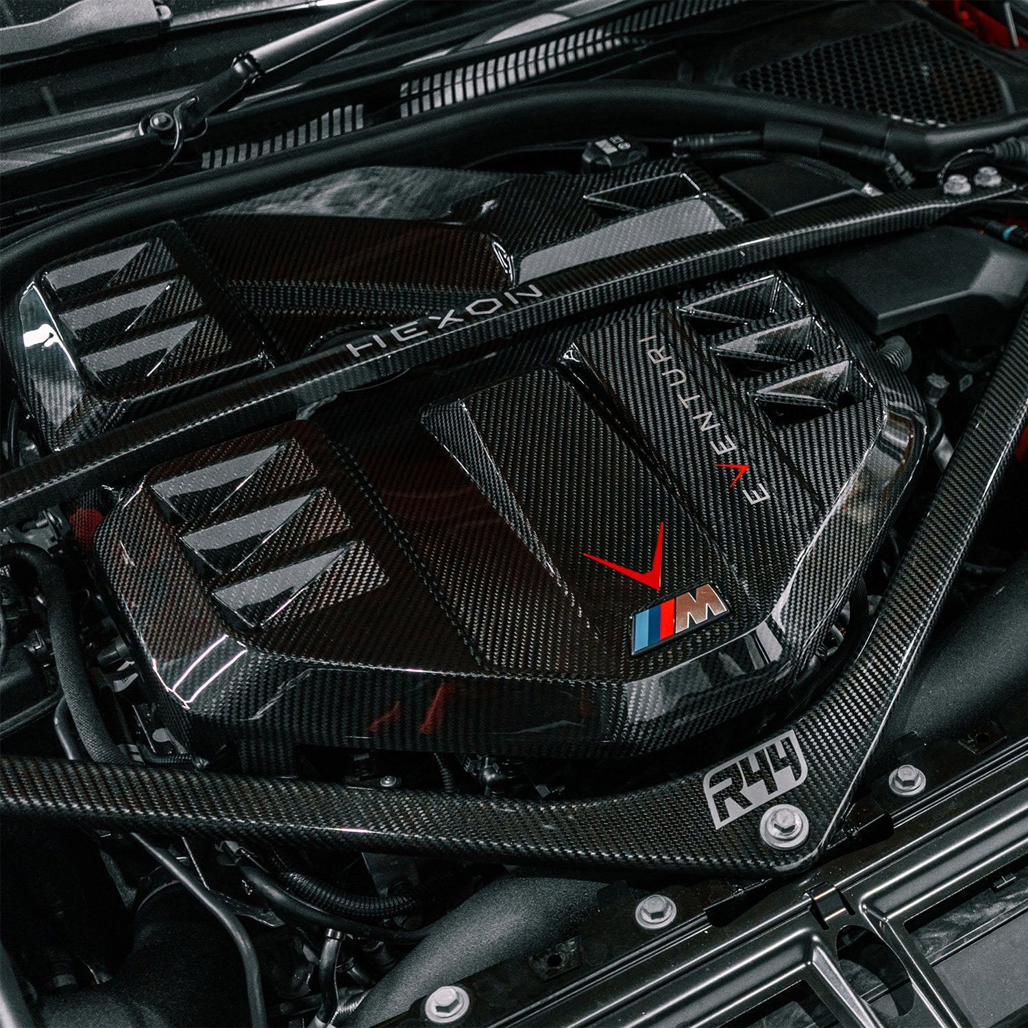 Eventuri Gloss Carbon Fibre Engine Cover For BMW G80 M3 G82 M4 G87 M2 Corner Angle