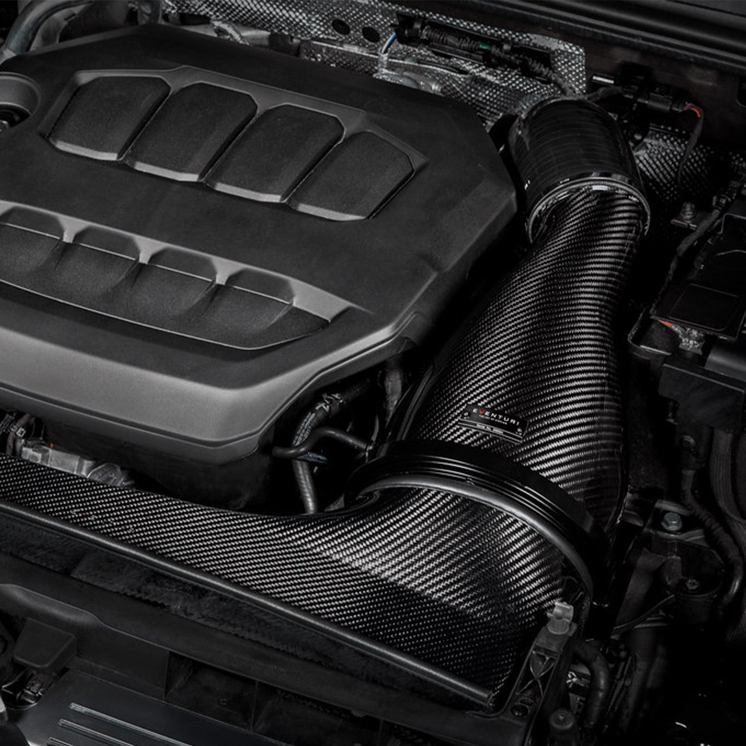 Eventuri Volkswagen Golf R/GTI Carbon Fibre Intake System (Mk8)