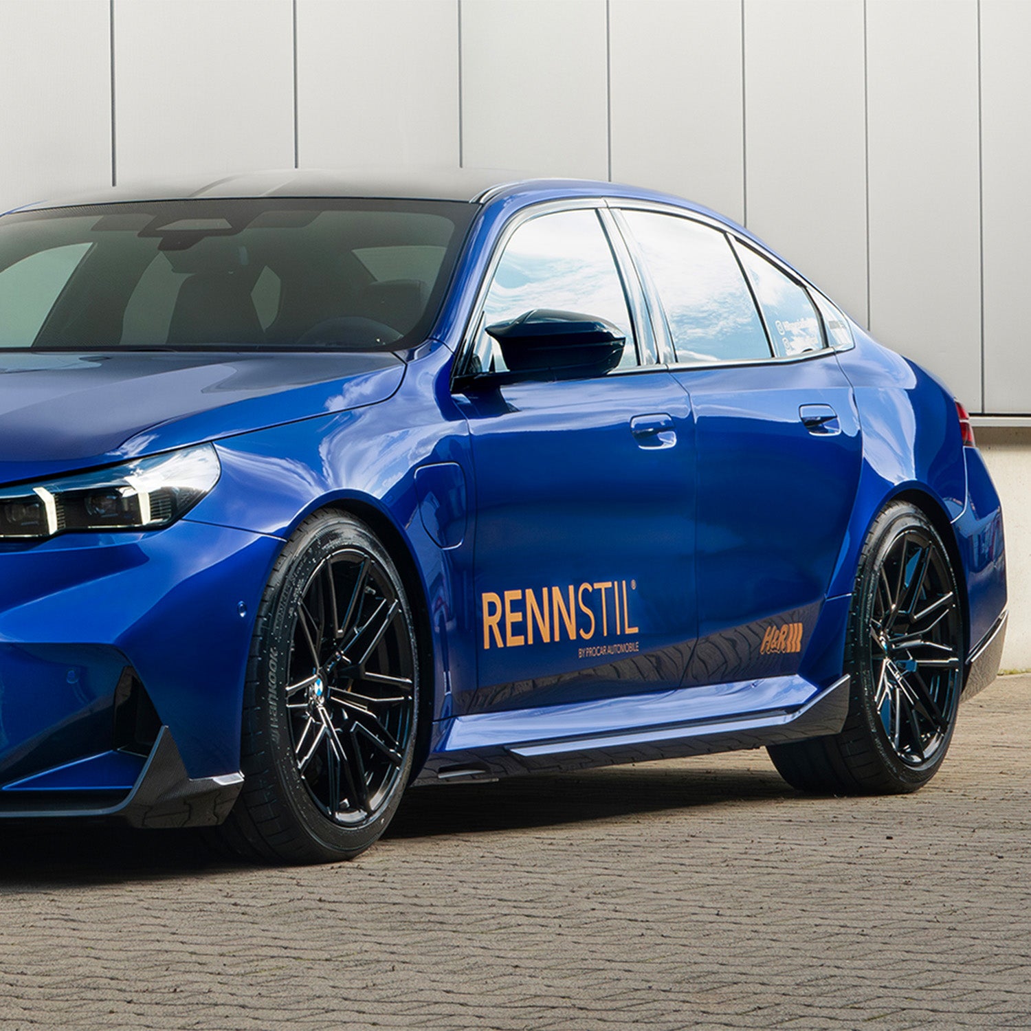 H&R Lowering Springs for BMW G90 M5 Sedan/Saloon 28524‑1