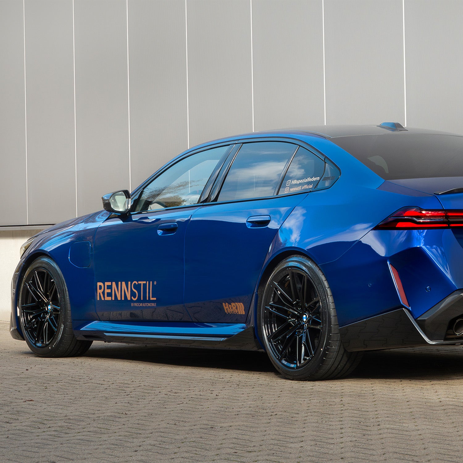 H&R Lowering Springs for BMW G90 M5 Sedan/Saloon 28524‑1