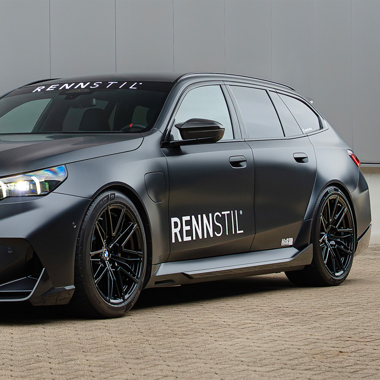 H&R Lowering Springs for BMW G99 M5 Touring 28524‑2