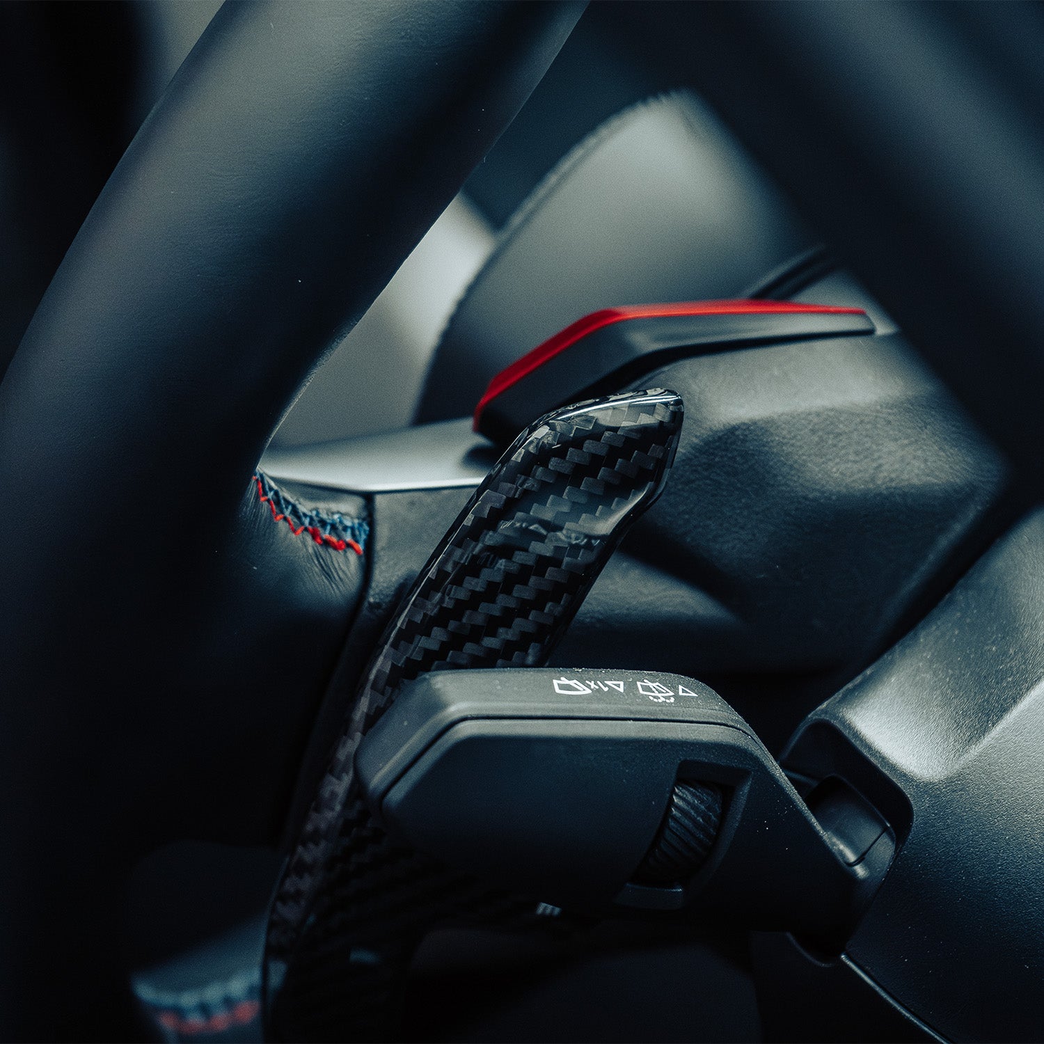 JQ Werks Madtrace® BMW G90 & G99 M5 Magnetic Paddle Shifters