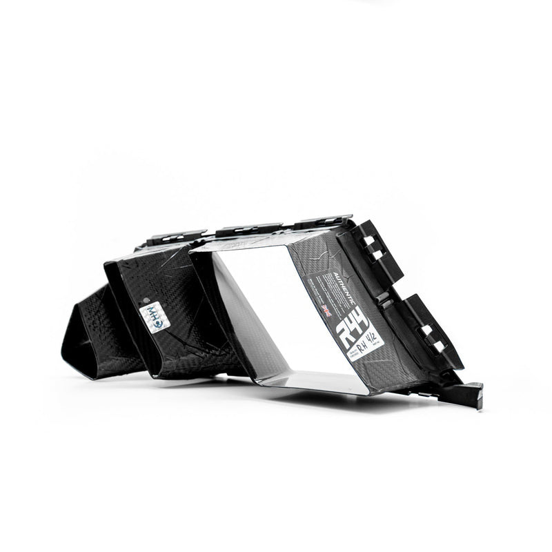 MHC+ BMW G80 G81 M3 & G82 G83 M4 Twin Fin Front Air Ducts In Gloss Pre Preg Carbon Fibre