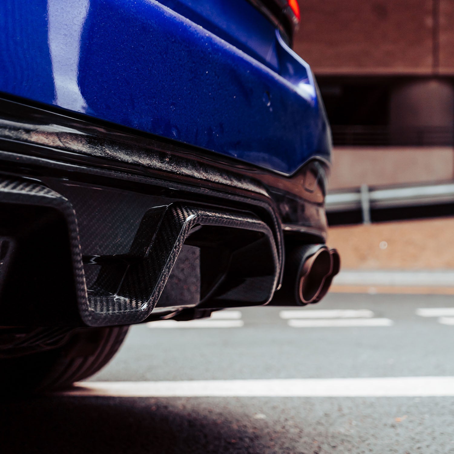 MHC+ BMW F90 M5 LCI CS Style Rear Diffuser In Gloss Pre Preg Carbon Fibre Fitted