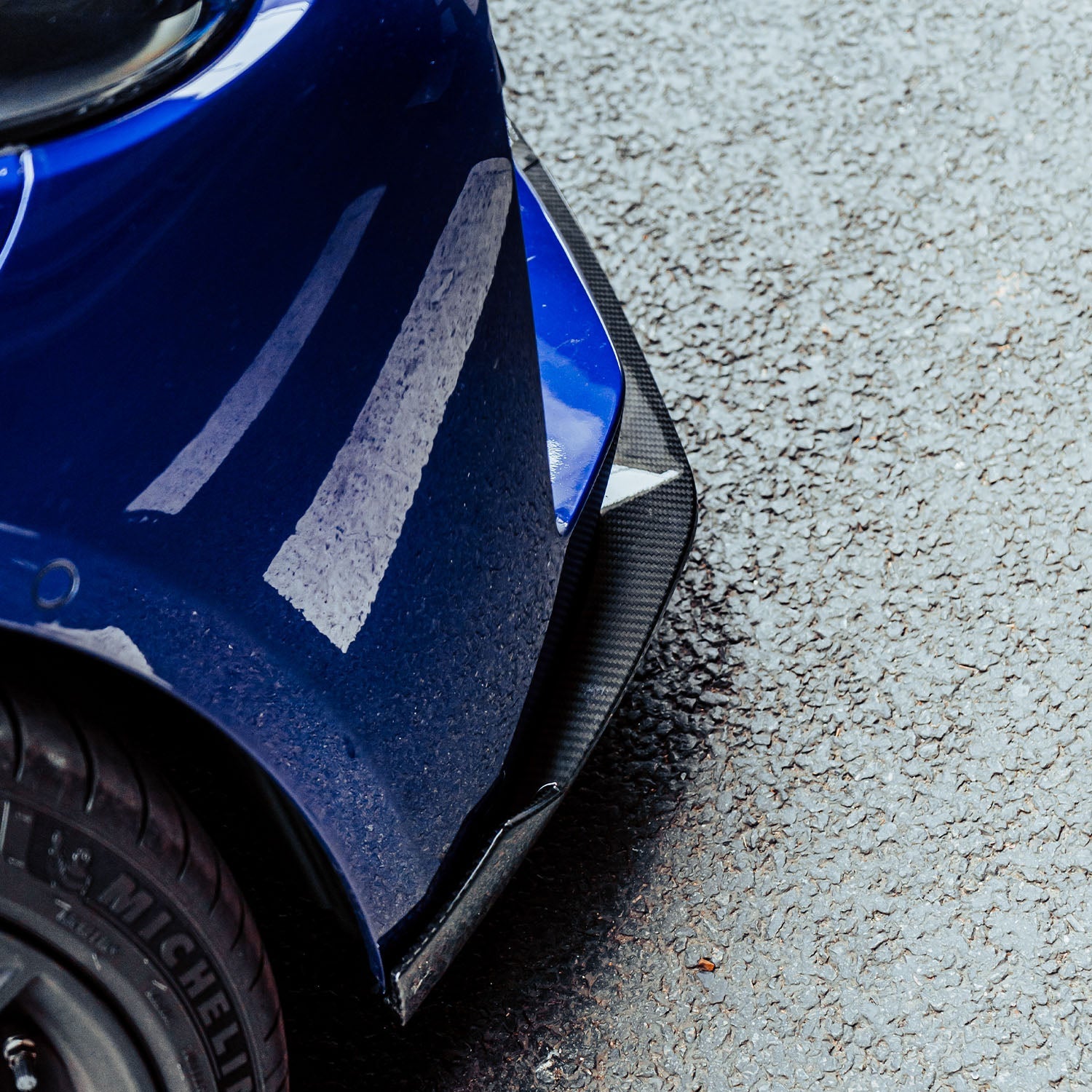 MHC+ BMW F90 M5 LCI Low Line Carbon Fibre Front Splitter Fitted