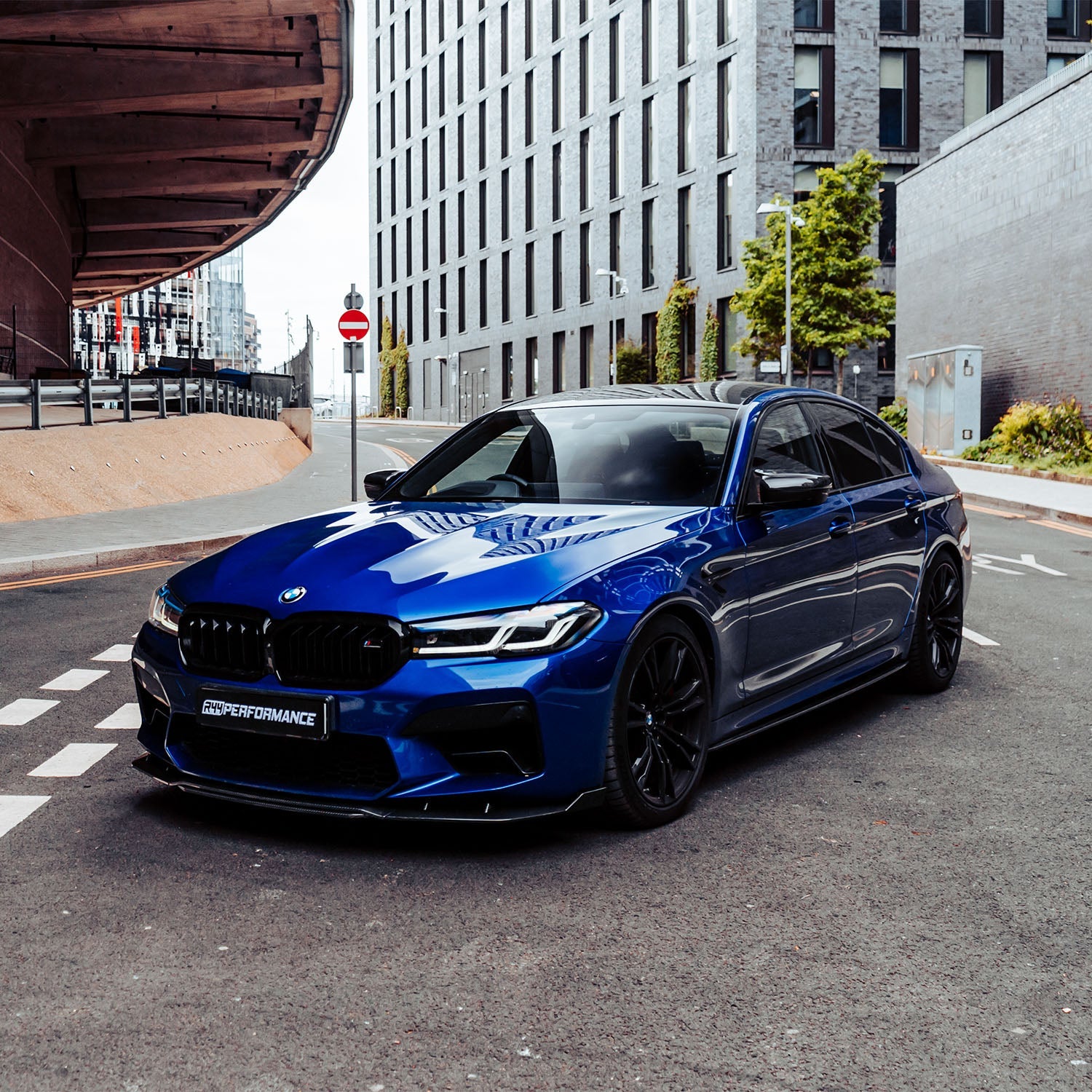 MHC+ BMW F90 M5 LCI Low Line Carbon Fibre Front Splitter Fitted
