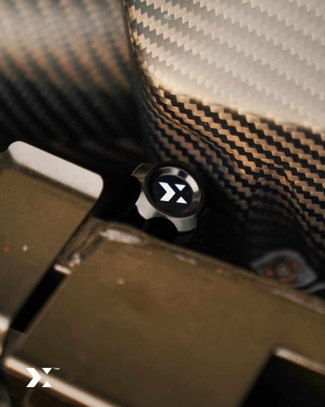 MMX billet aluminium air conditioning service port caps for BMW and MINI