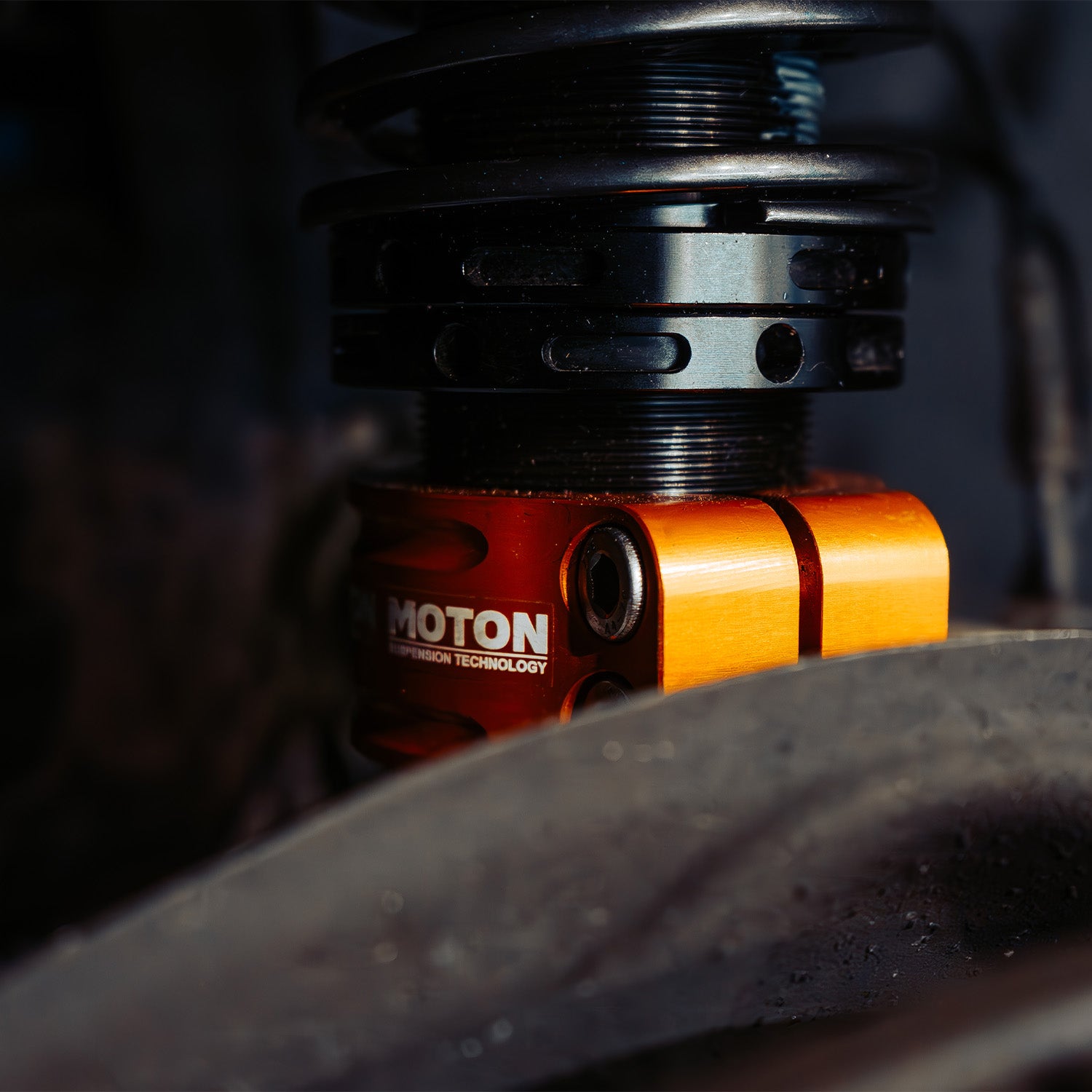 MOTON 1-Way Coilover Kit for BMW F87 M2 & M2 Competition M 505 182SD