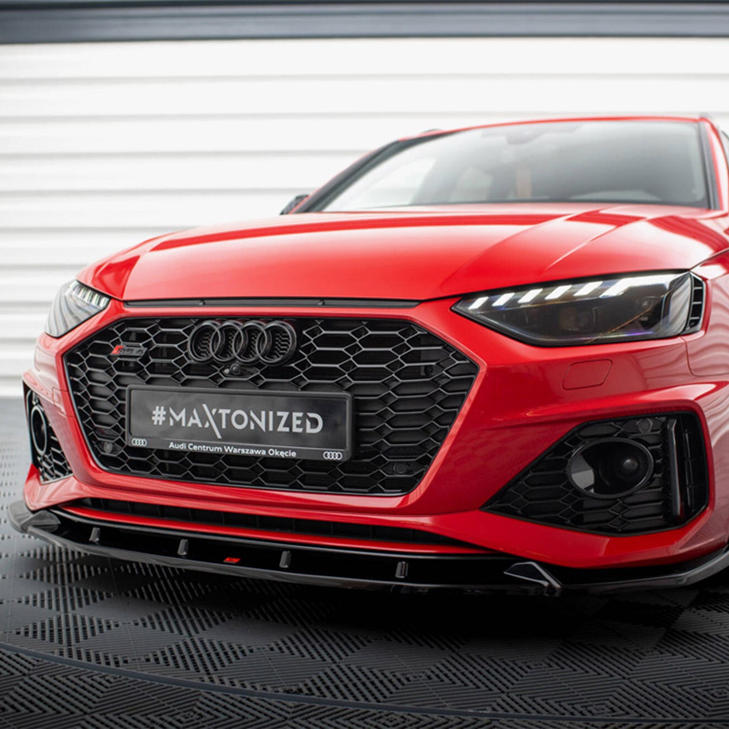 Maxton Design Audi B9 RS4 Gloss Black V2 Front Splitter