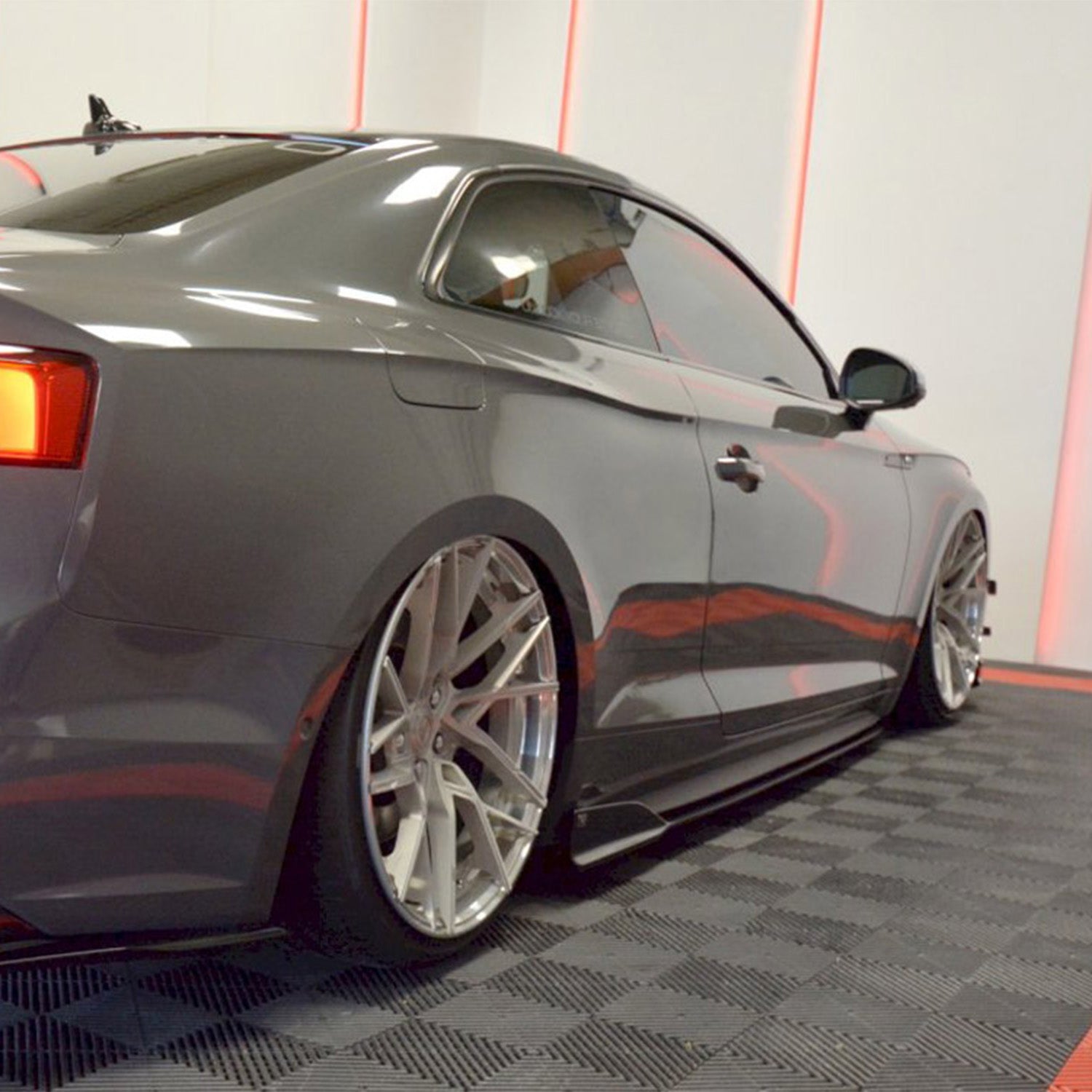 Maxton Design Audi F5 S5 Ultra Aggressive Side Skirts