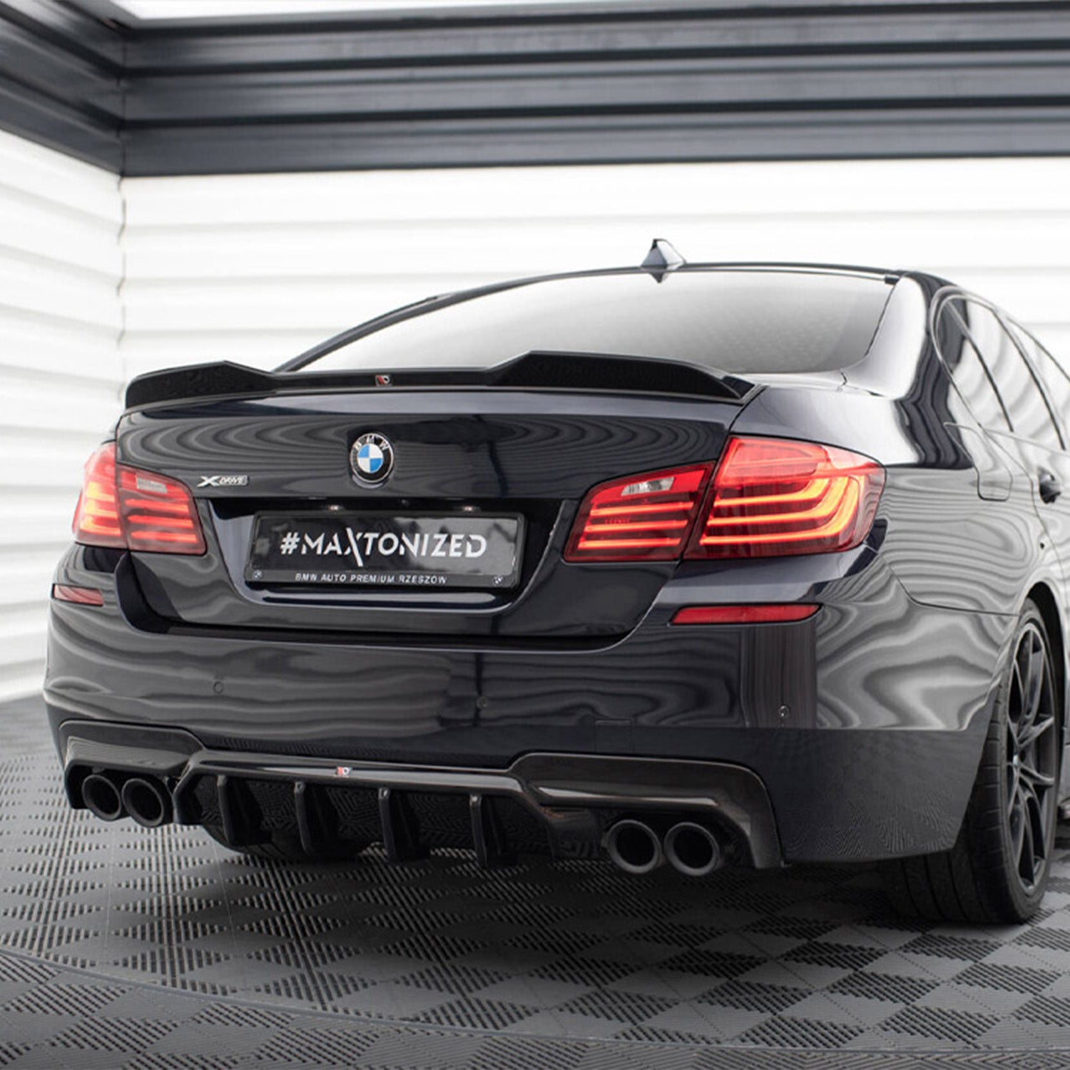 Maxton Design BMW F10 5 Series M Sport Rear Diffuser In Gloss Black
