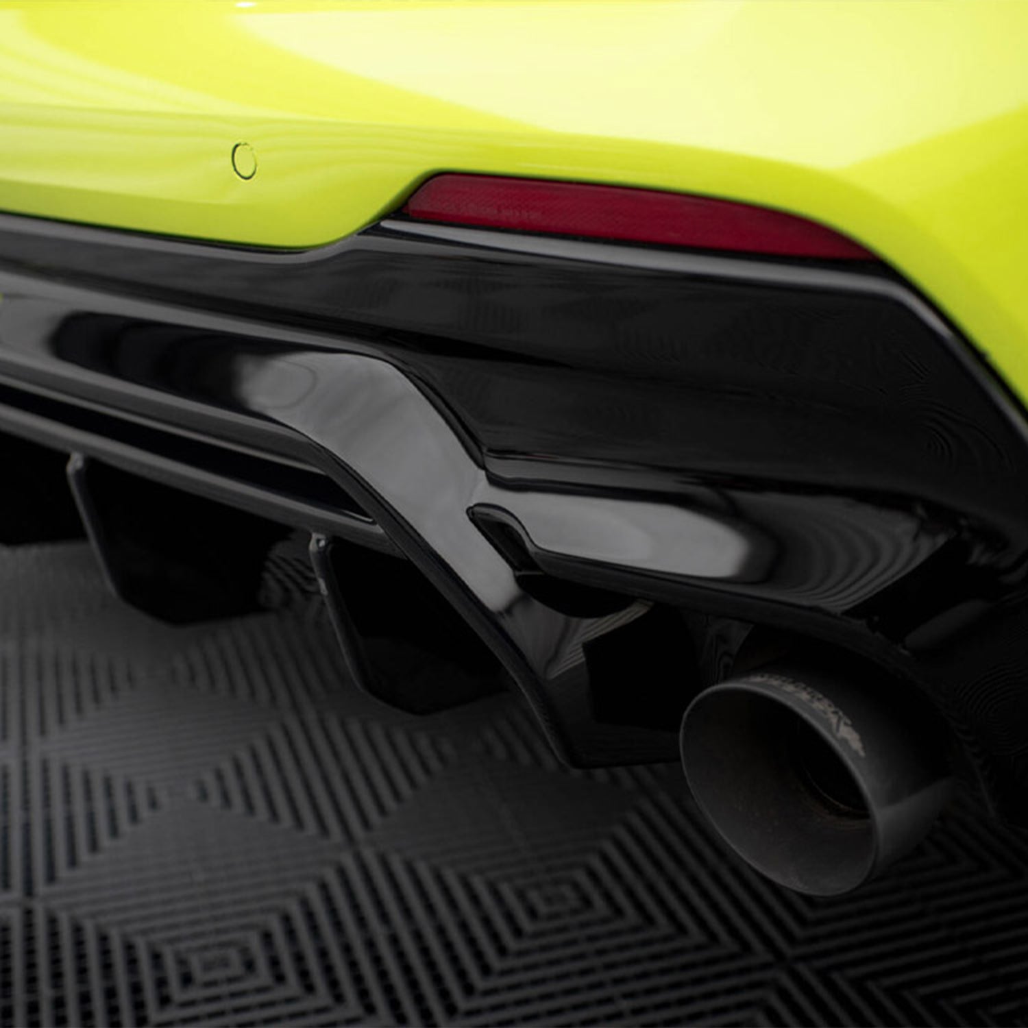 Maxton Design BMW F40 M135i V1 Gloss Black Rear Diffuser