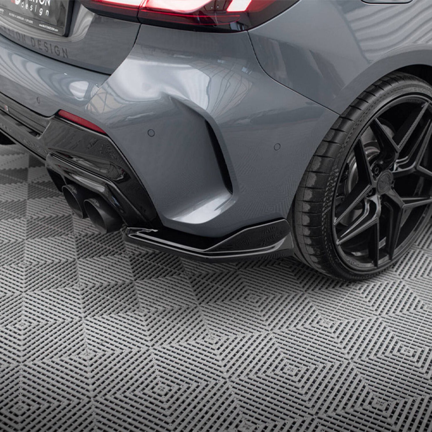 Maxton Design BMW F40 M135i V4 Rear Side Splitters
