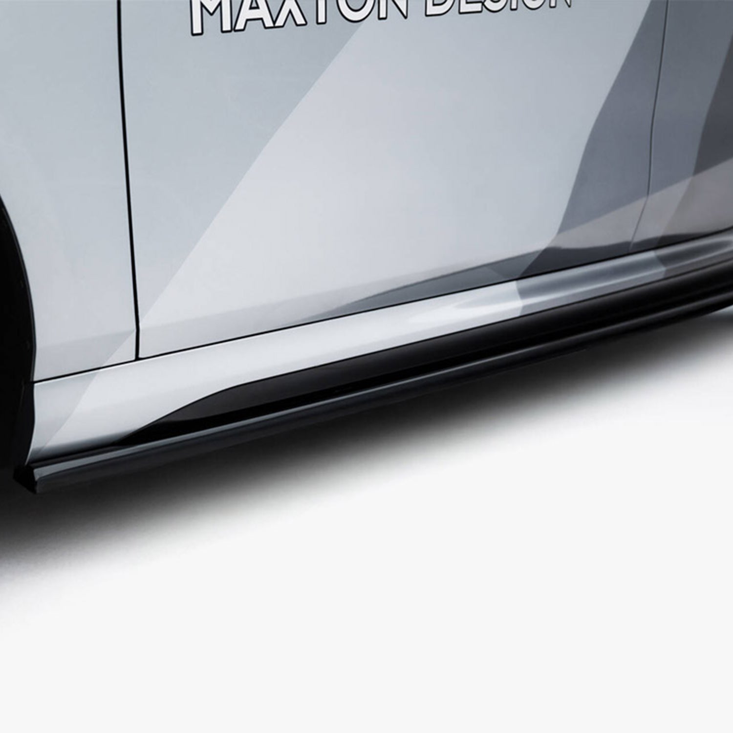 Maxton Design BMW F70 M135 V1 Gloss Black Side Skirts