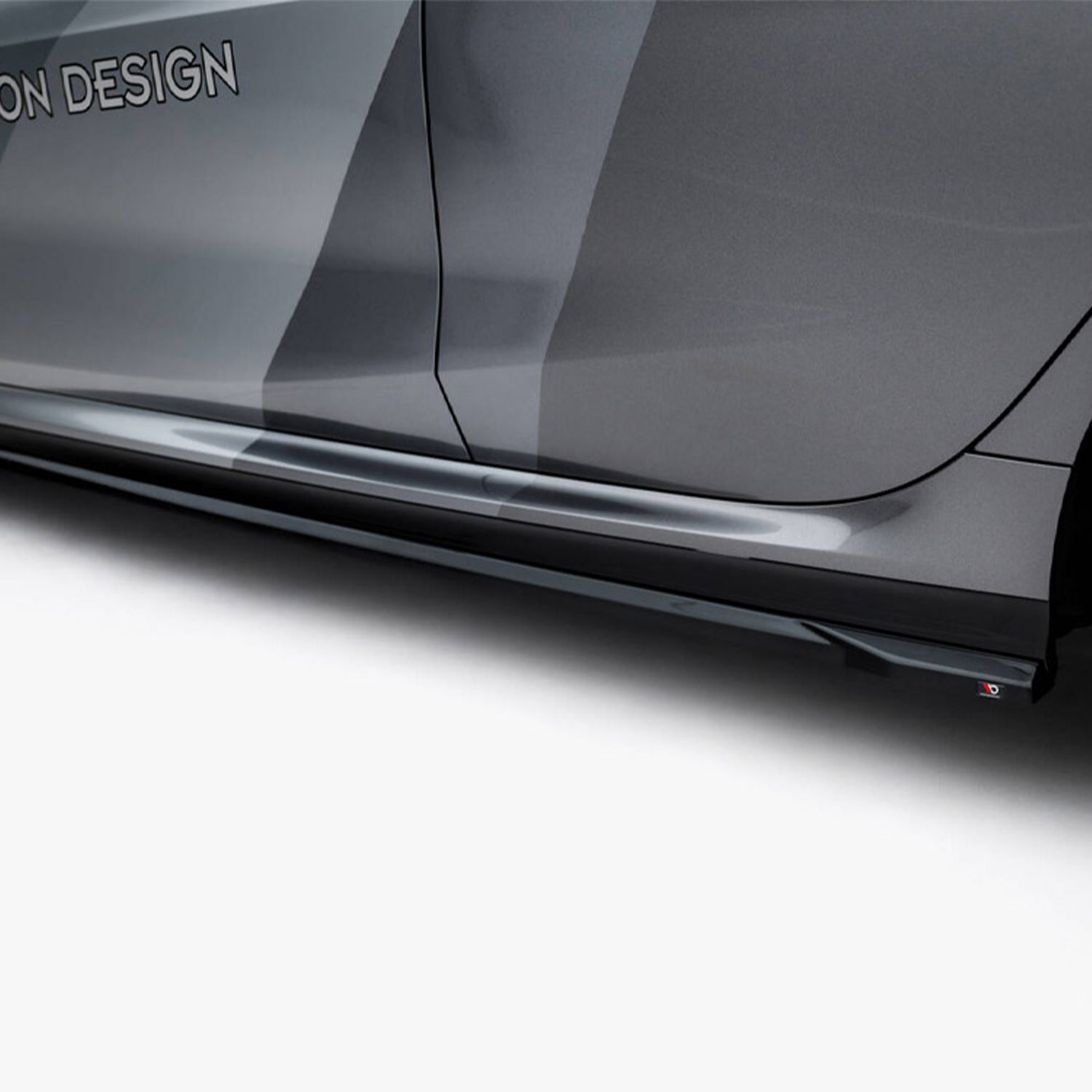 Maxton Design BMW F70 M135 V3 Gloss Black Side Skirts