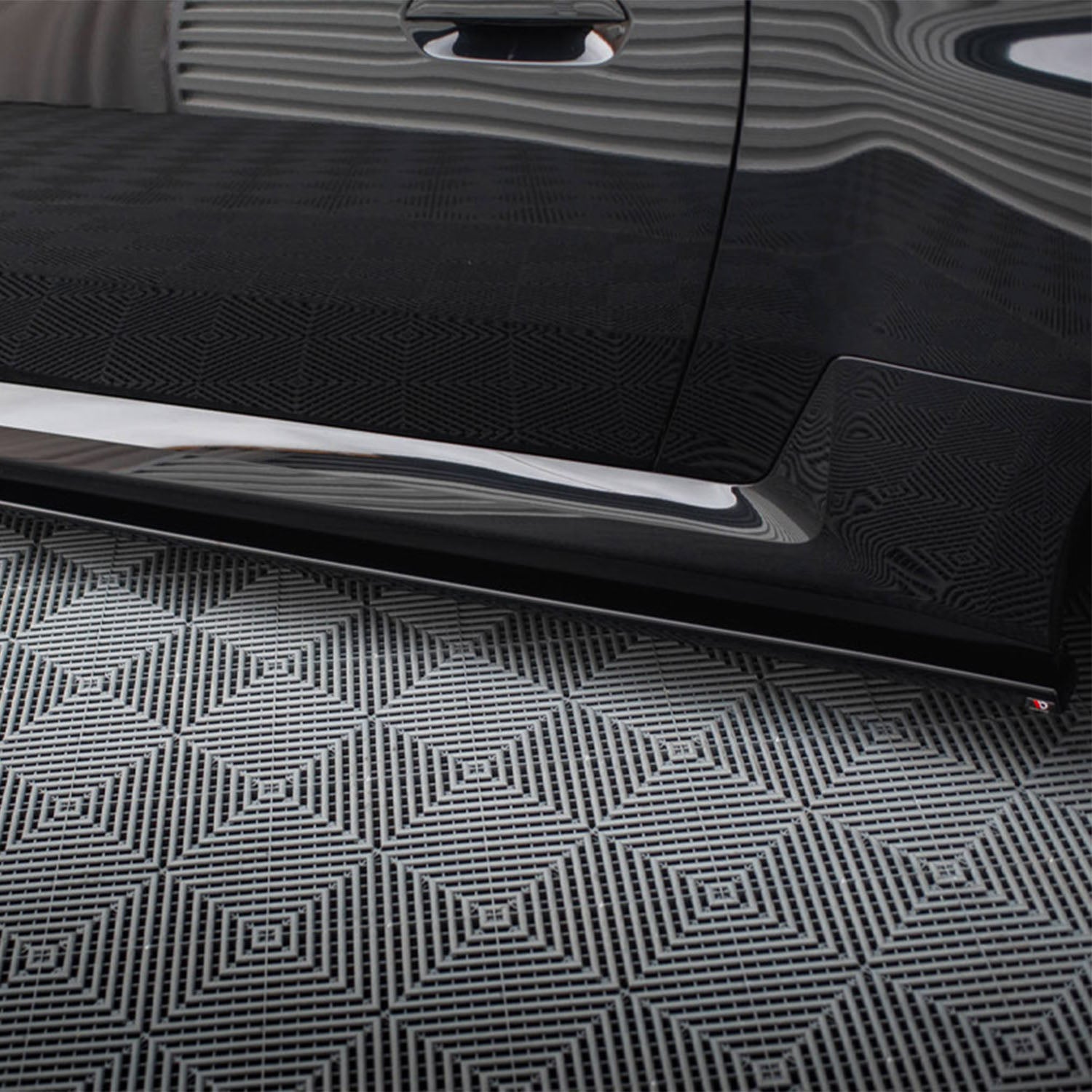 Maxton Design BMW G87 M2 V3 Gloss Black Side Skirts BM-M2-G87-SD3G