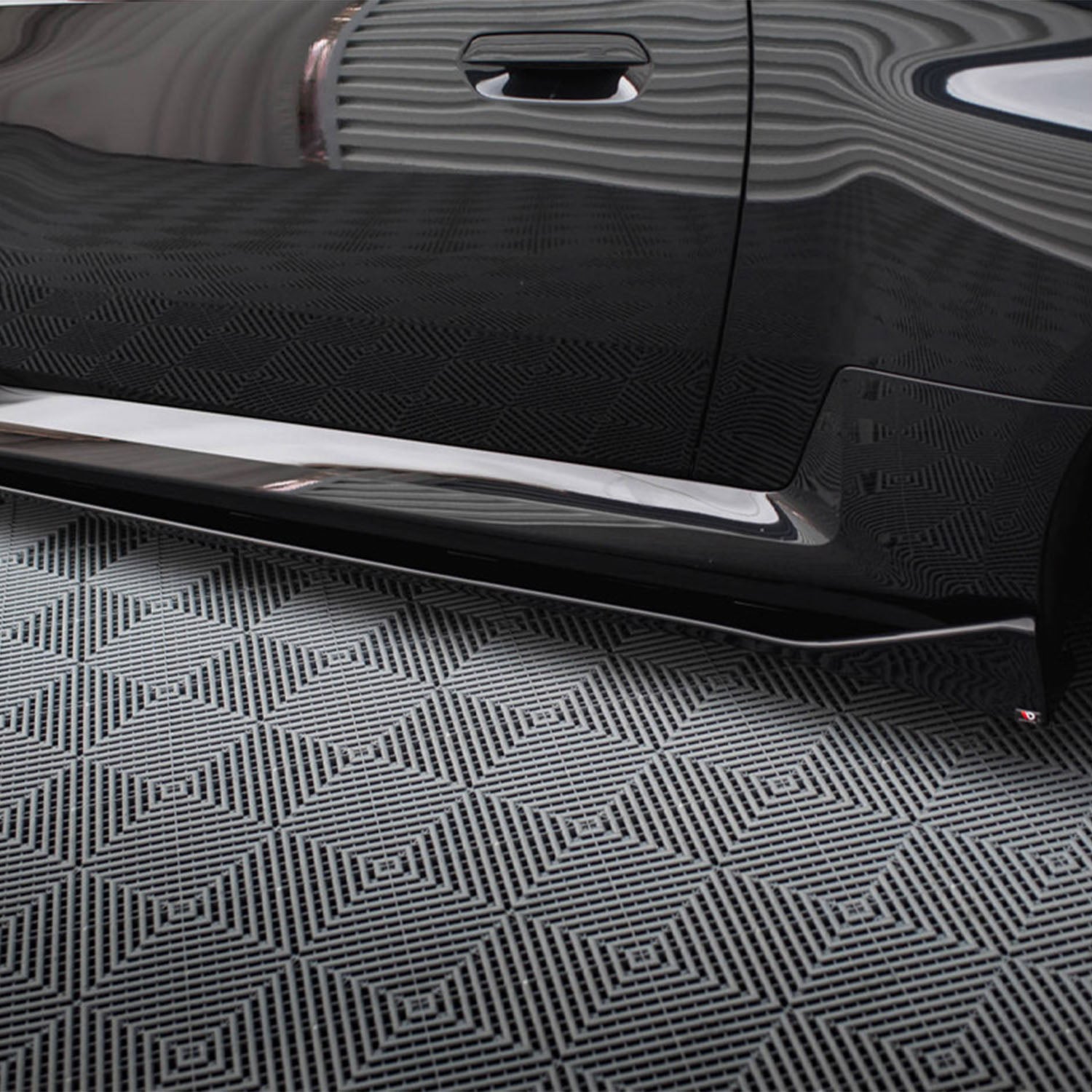 Maxton Design BMW G87 M2 V4 Gloss Black Side Skirts BM-M2-G87-SD4G