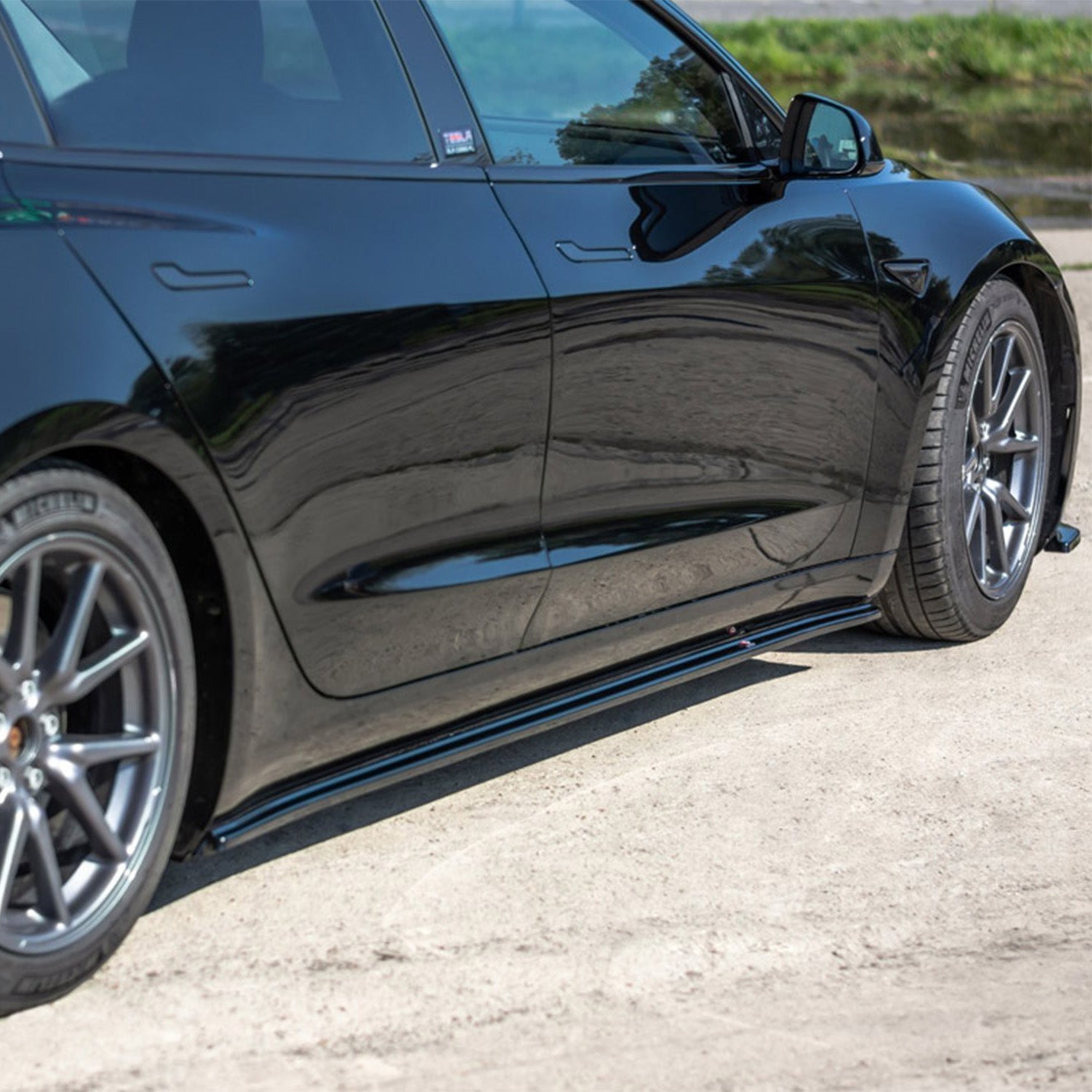 Maxton Design Tesla Model 3 V1 Side Skirts In Gloss Black