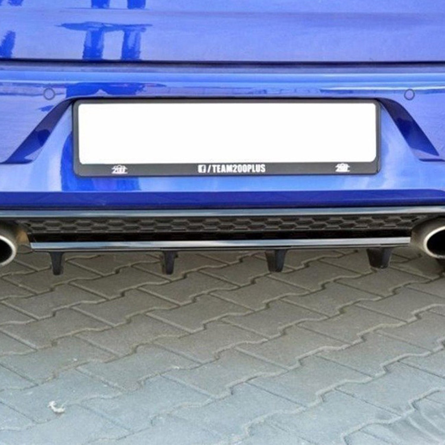 Maxton Design VW Golf R Mk7.5 Gloss Black Centre Rear Diffuser VW-GO-7F-R-RS2G