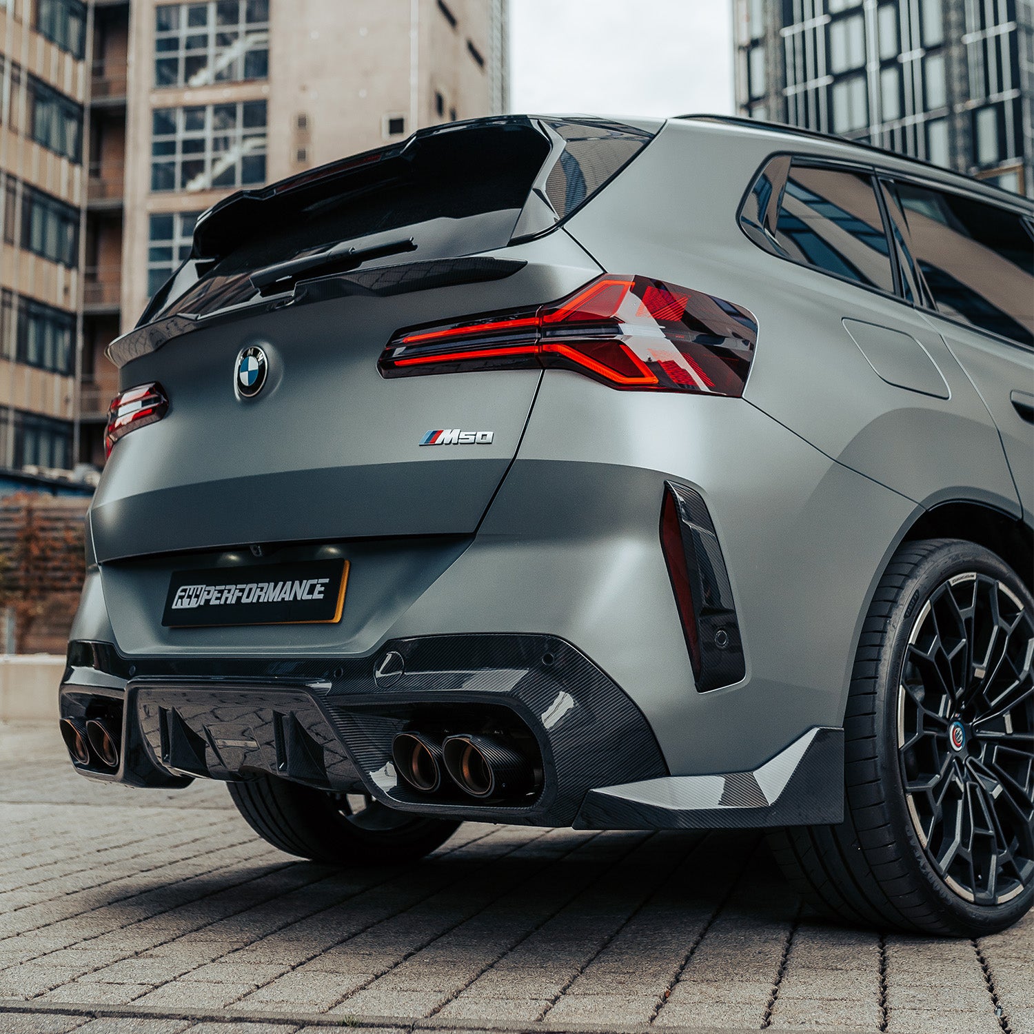 SooQoo BMW G45 X3 Rear Window Fins In Gloss Carbon Fibre