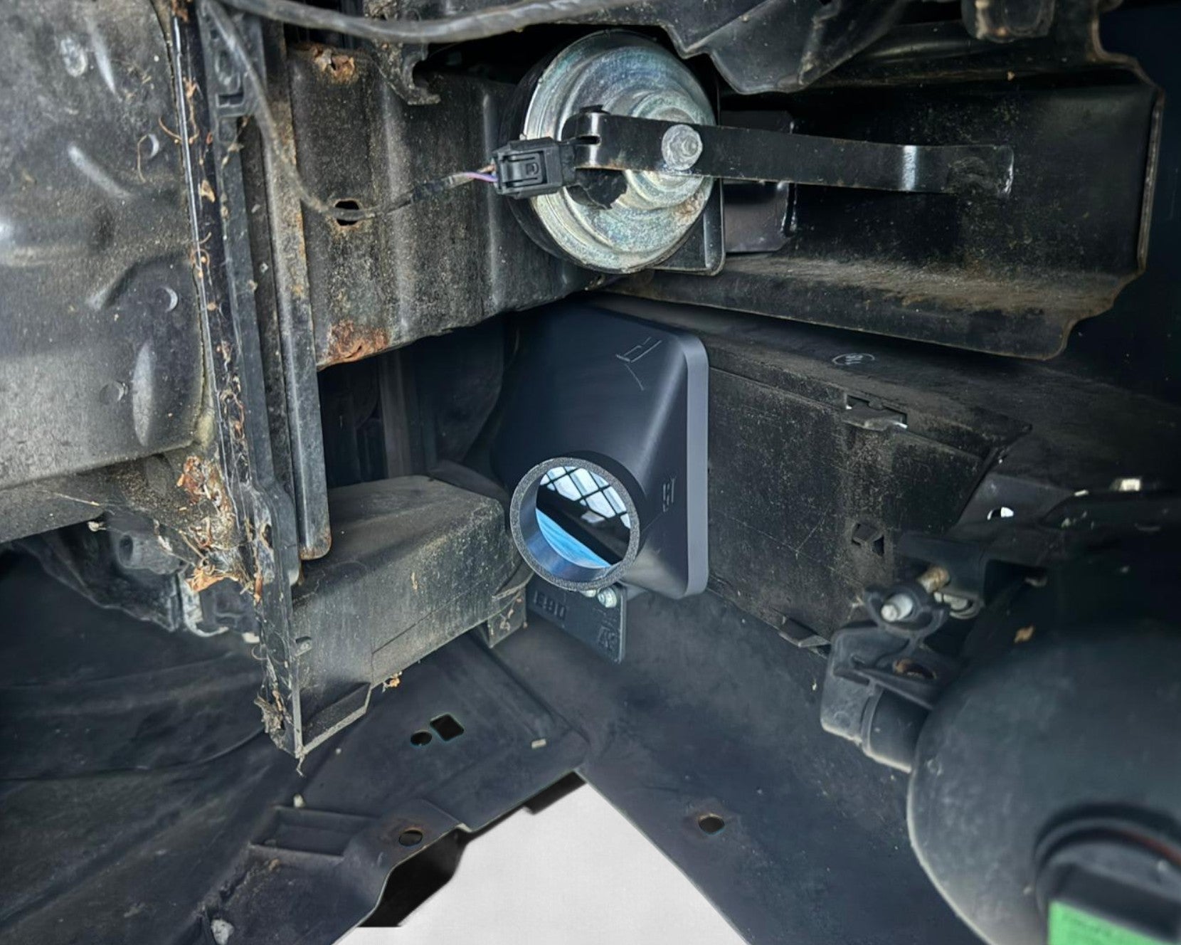 ST Trackparts BMW E90 E91 Brake Duct OEM-Style