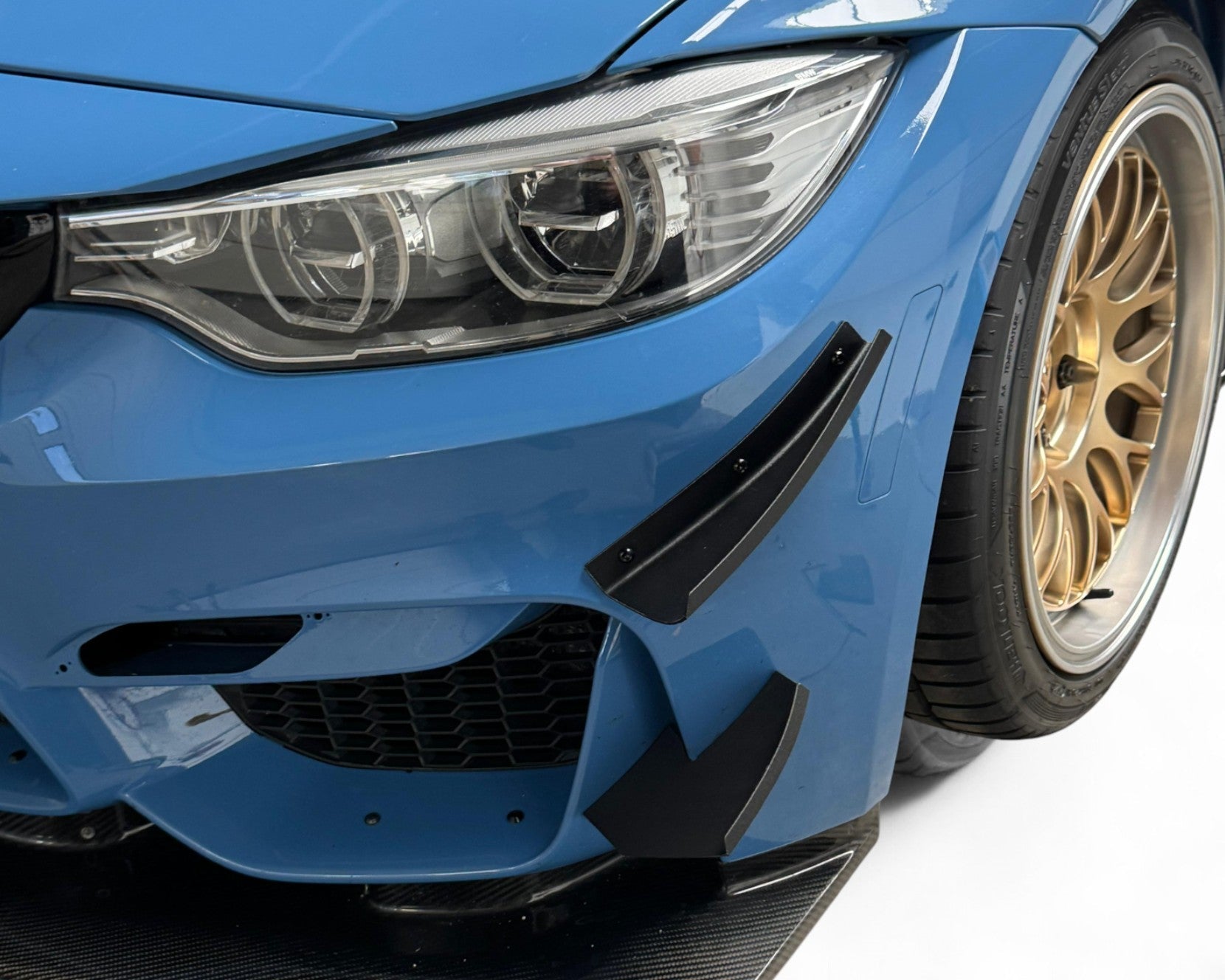 ST Trackparts BMW F80 F82 M3 M4 Canard / Dive Plane