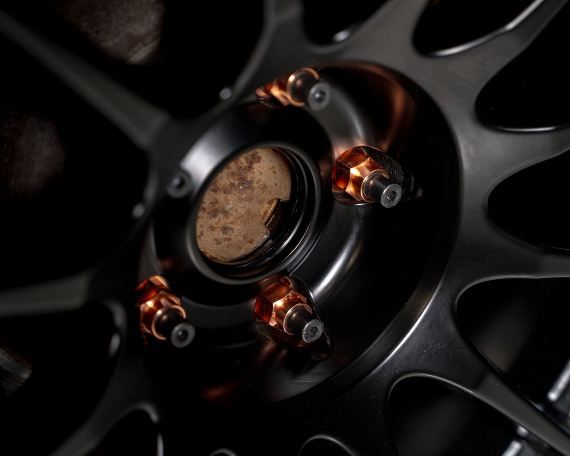 ST Trackparts BMW F80/F82/F87/G8X Motorsport Wheel Studs Conversion Kit M14x1.25