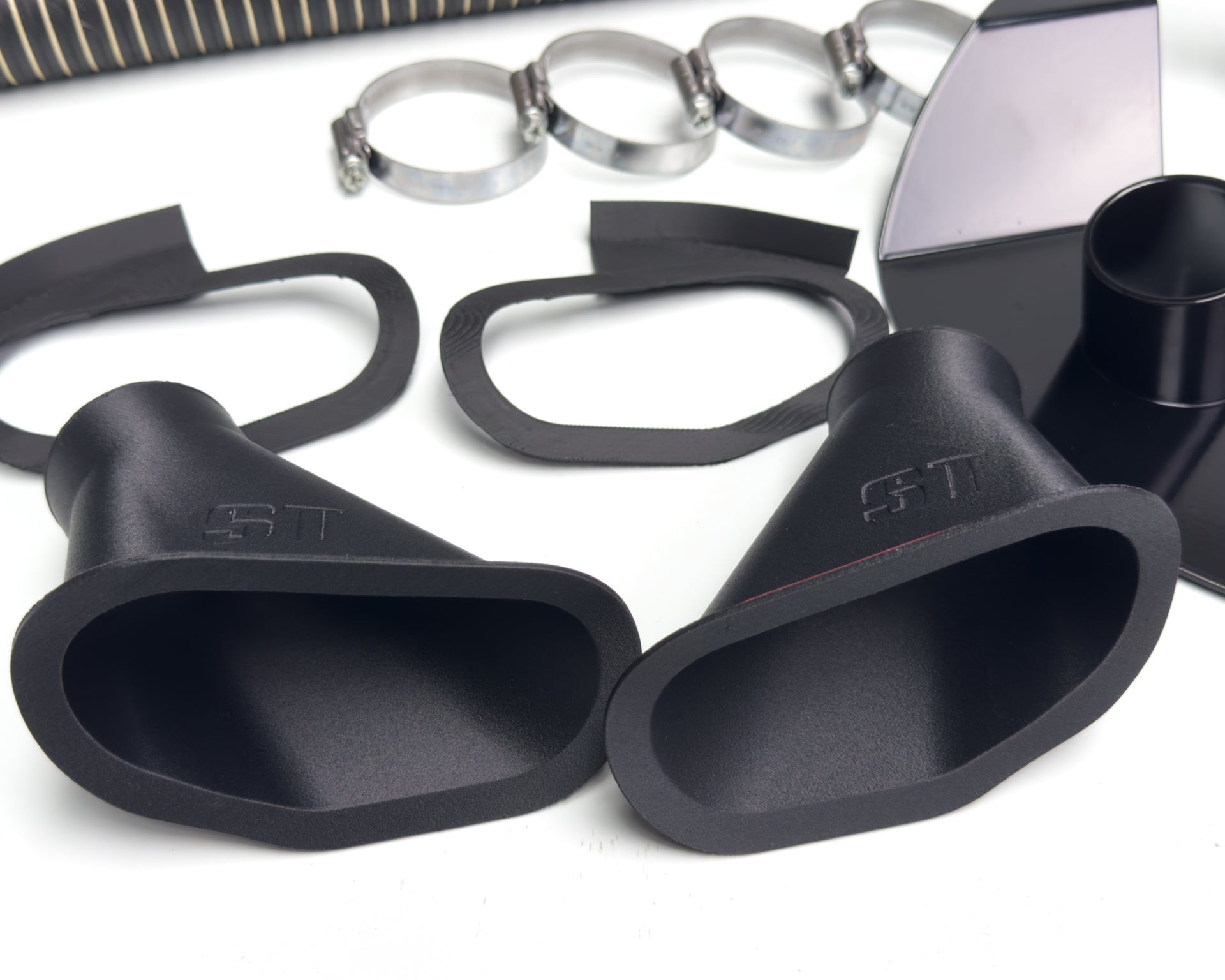 ST Trackparts BMW M2 F87 Brake Cooling Kit Racing (N55 M2)