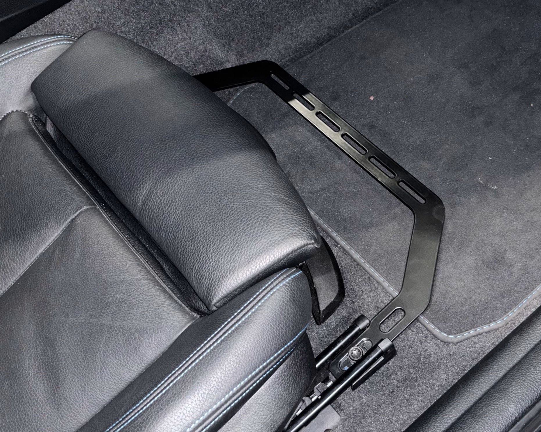 ST Trackparts Fire Extinguisher Mounting Bracket BMW M2,M3,M4, F87,F80,F82,E9X,E8X,F2X