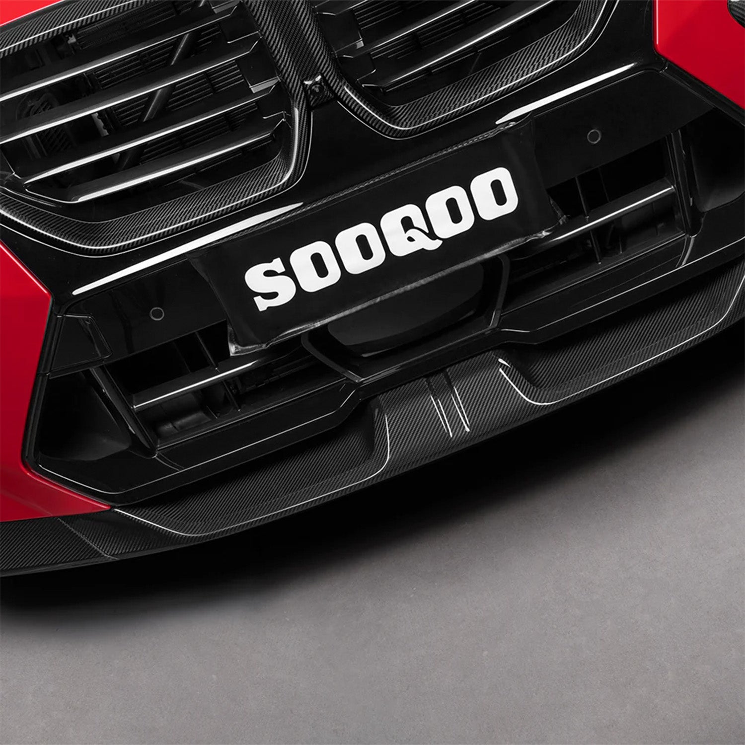 SooQoo BMW F96 X6M LCI Gloss Carbon Fibre Front Splitter