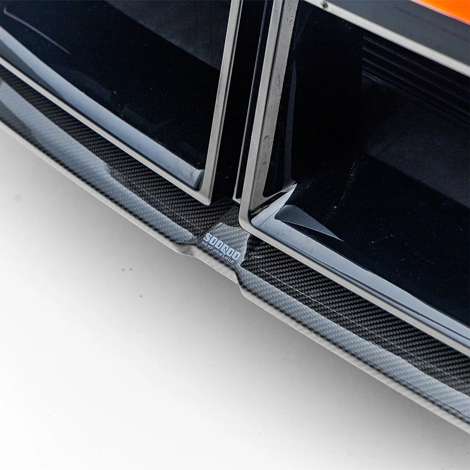 SooQoo BMW G90 & G99 M5 Carbon Fibre SQ-A Front Splitter