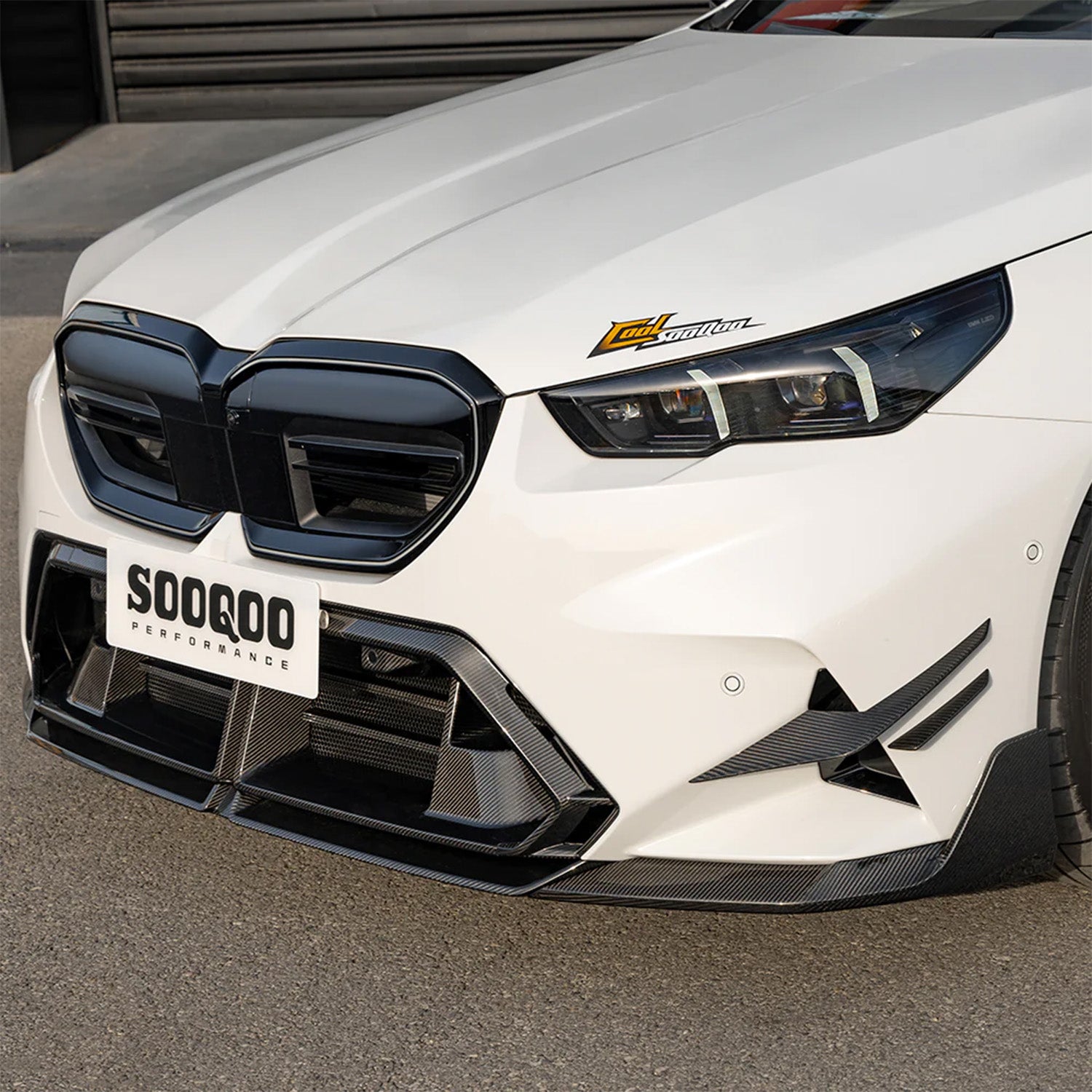 SooQoo BMW G90 & G99 M5 Carbon Fibre SQ-B Front Splitter