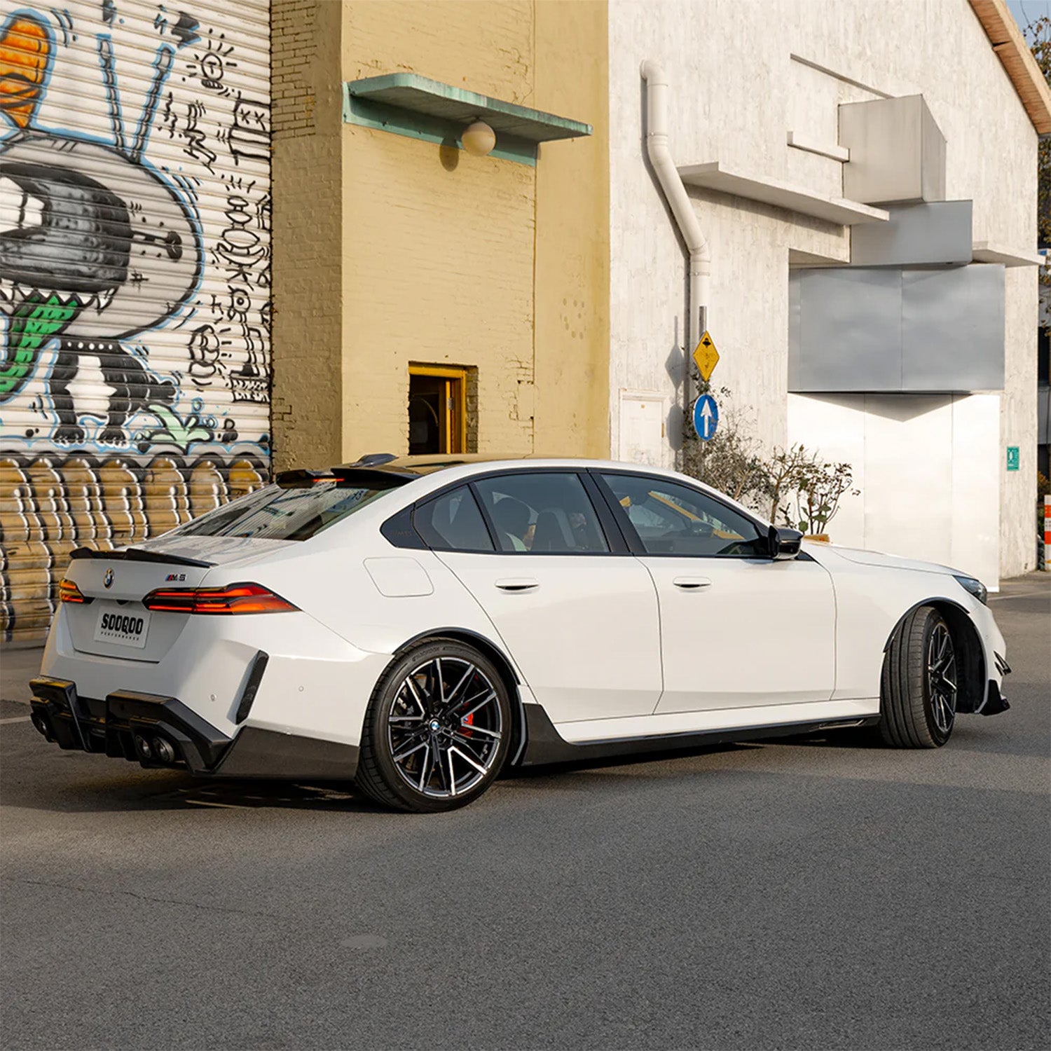 SooQoo BMW G90 & G99 M5 Carbon Fibre SQ-B Side Skirts