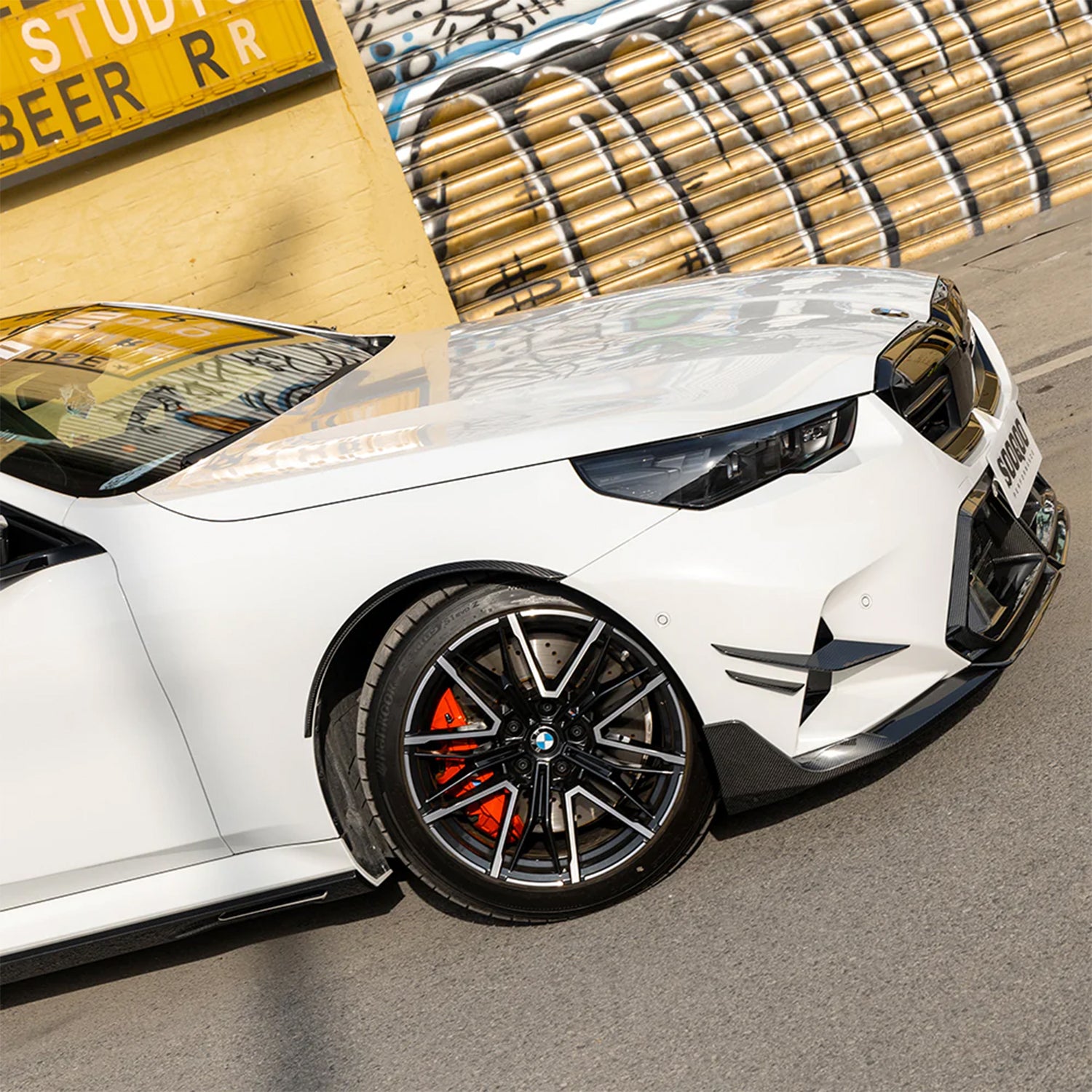 SooQoo BMW G90 & G99 M5 Gloss Carbon Fibre Arch Trims