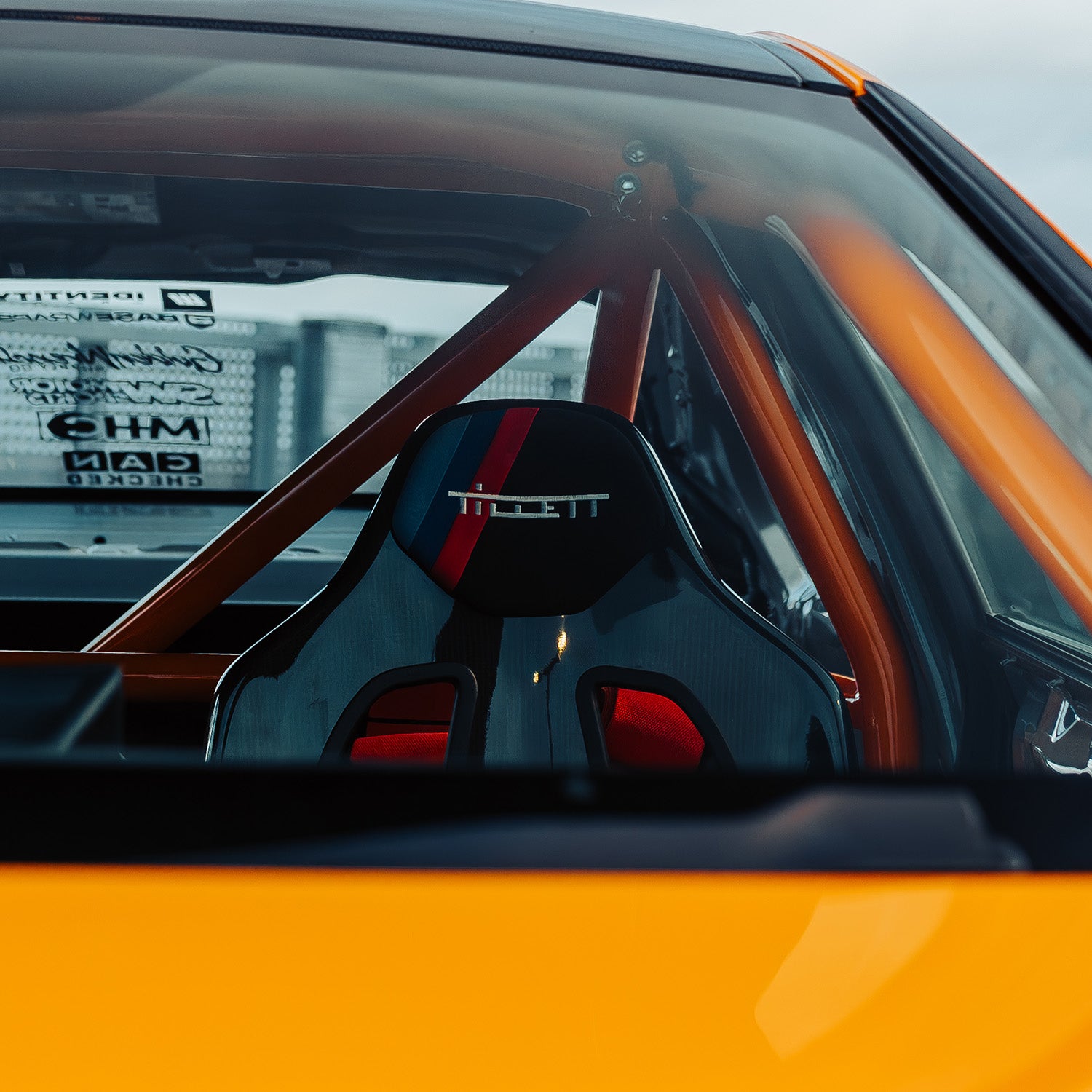 Tillett B10 XL Racing Carbon Fibre Bucket Seat Kit For BMW G8X Chassis (G80/G81 M3, G82/G83 M4 & G87 M2)