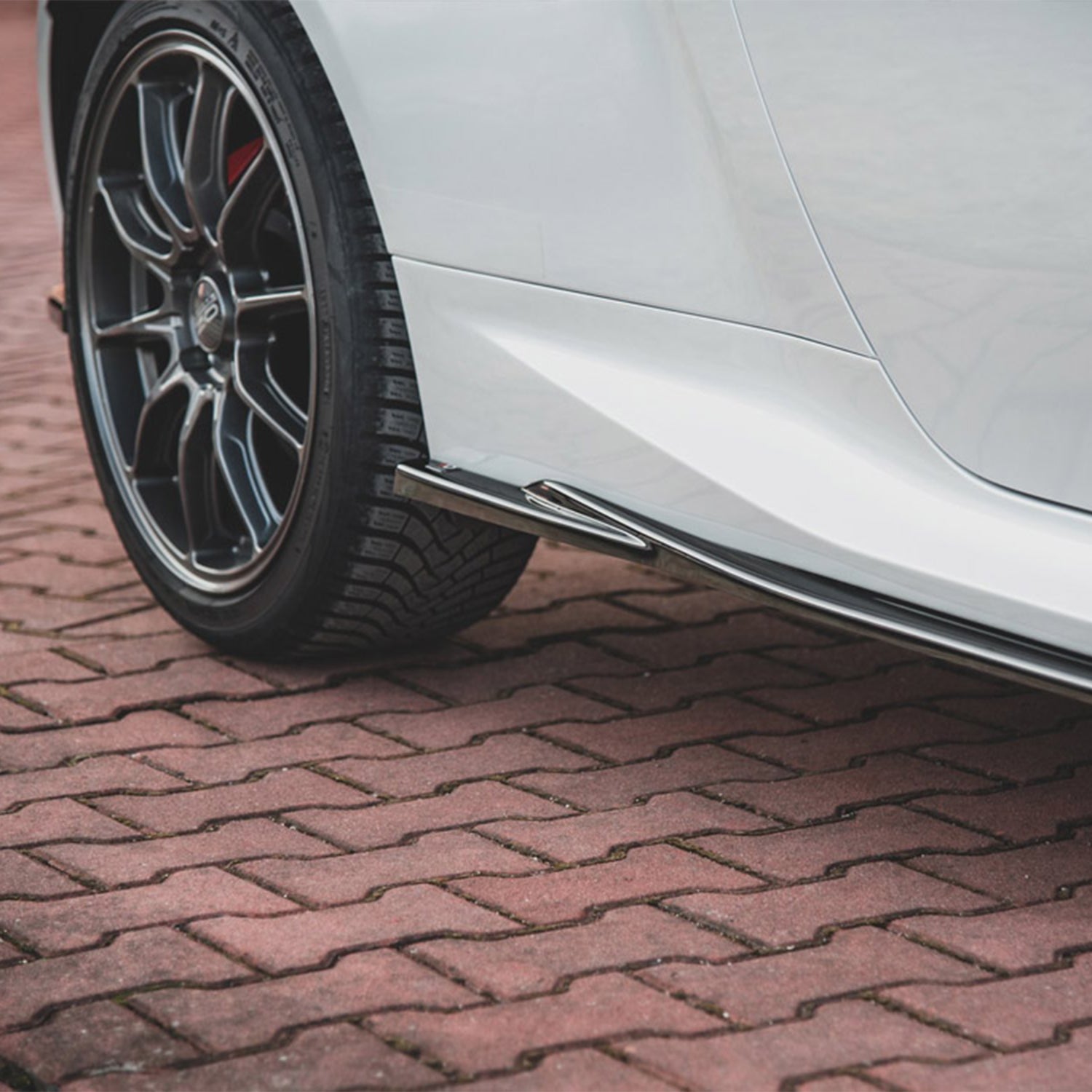 Maxton Design Gloss Black Side Skirts V1 For Toyota GR Yaris