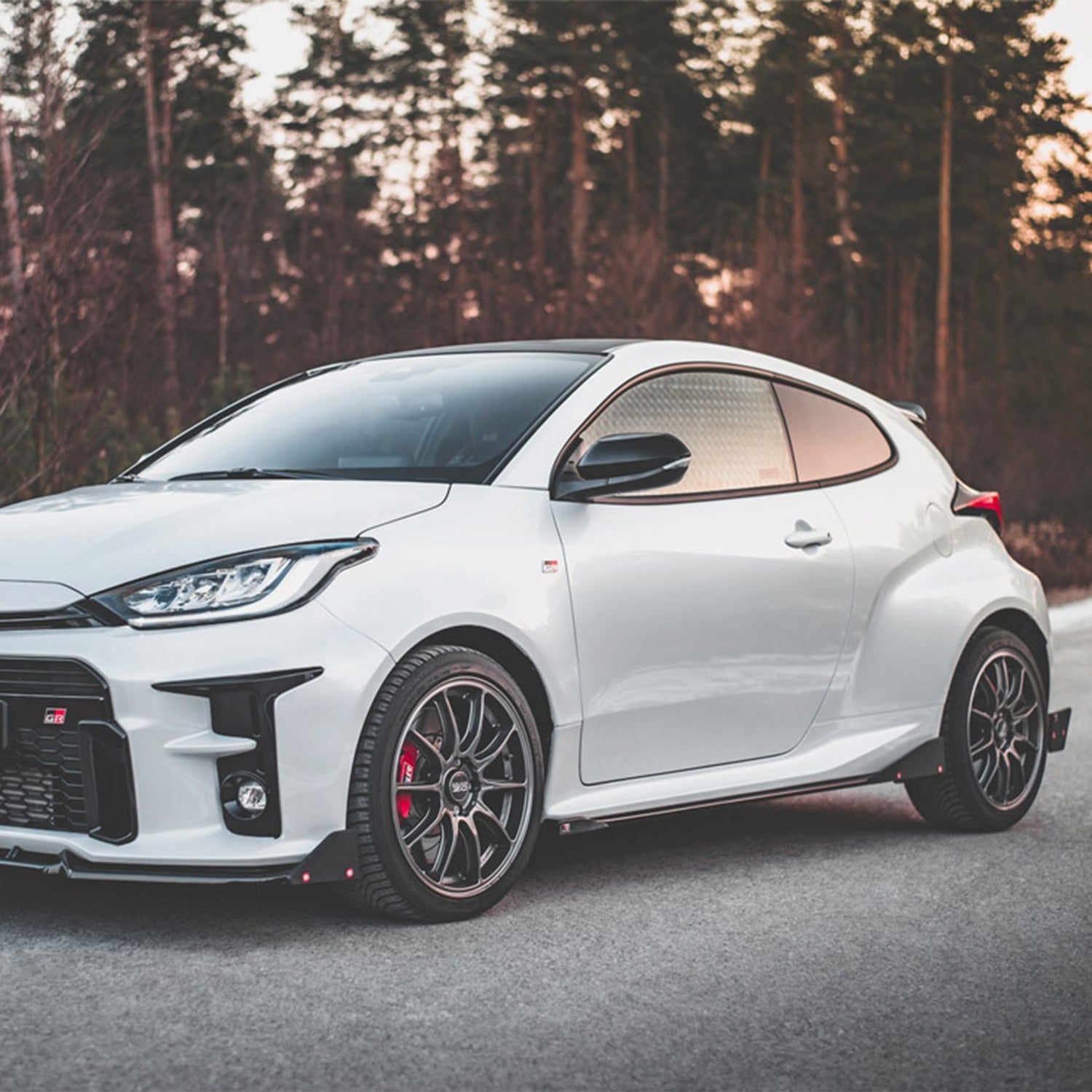 Maxton Design Gloss Black Side Skirts V2 For Toyota GR Yaris