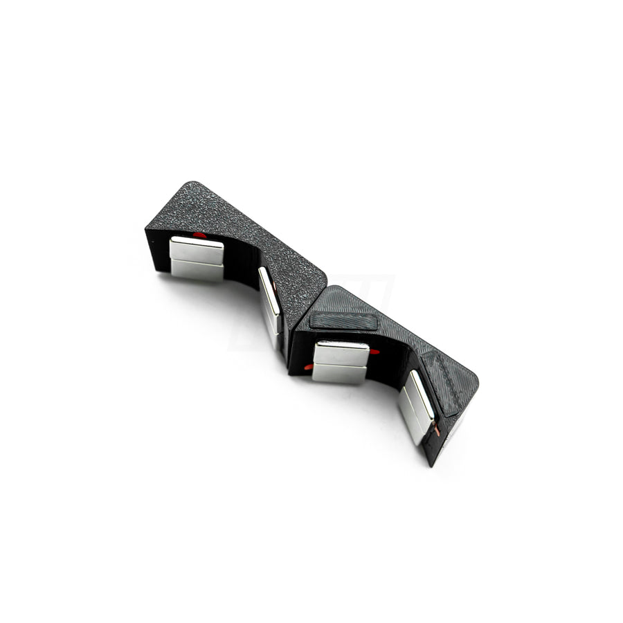 TwistNFix MAGNFIX BMW G87 M2 Magnetic License Plate Holder