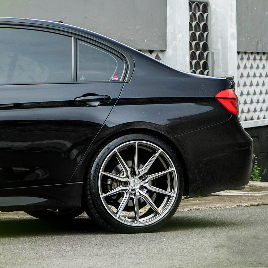 Vossen HF-3 Hybrid Forged Alloy Wheels In Gloss Graphite Polished