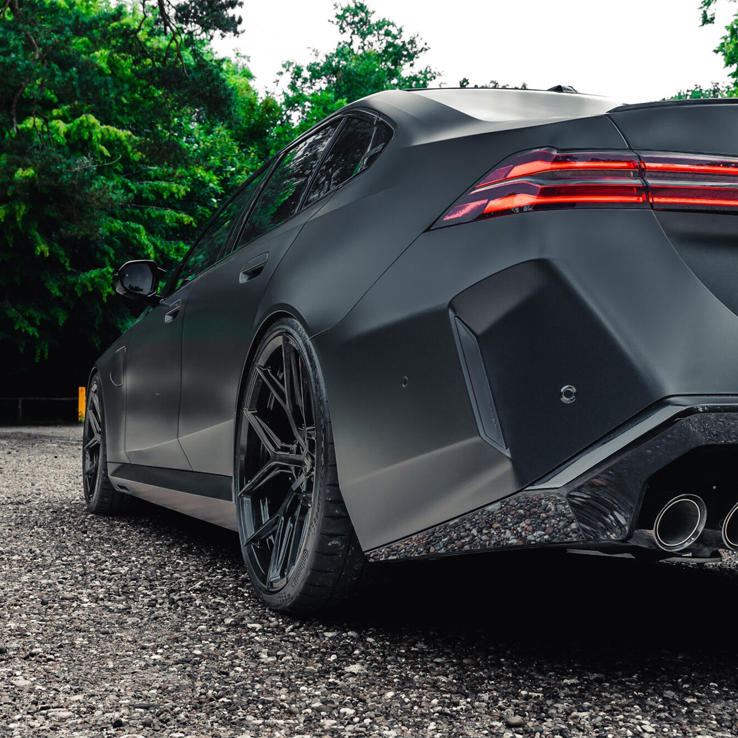 Vossen HF-5 Forged Alloy Wheels In Gloss Black
