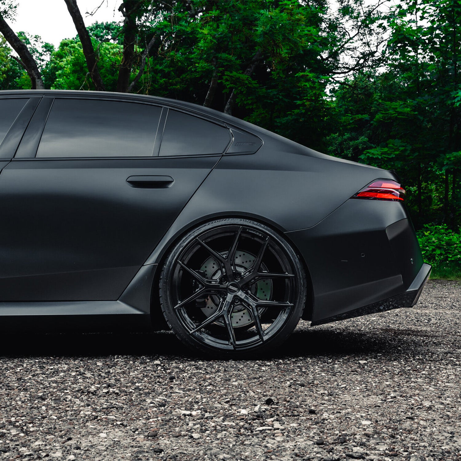 Vossen HF-5 Forged Alloy Wheels In Gloss Black