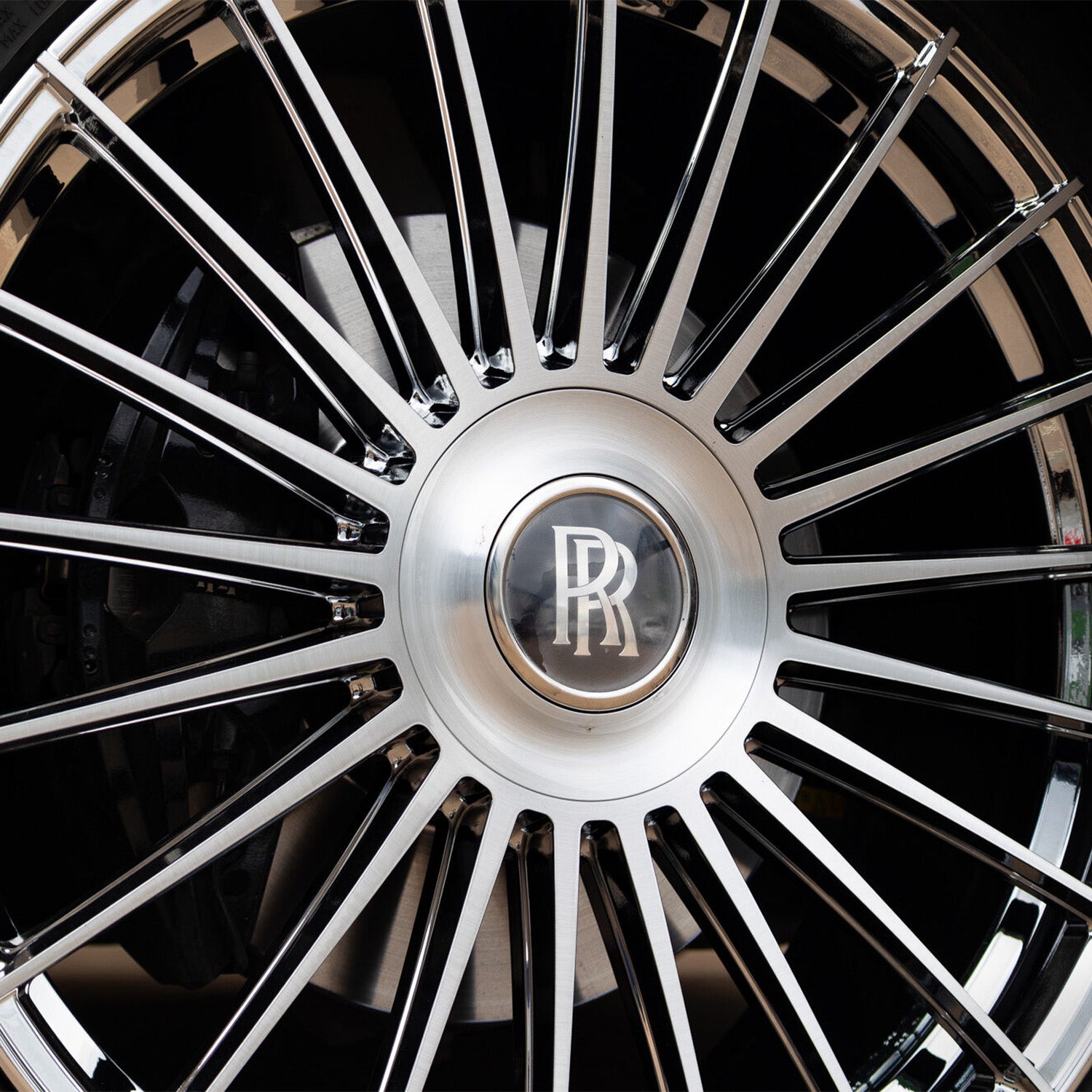 Vossen HF-8 Forged Alloy Wheels In EMC Polished & Brushed