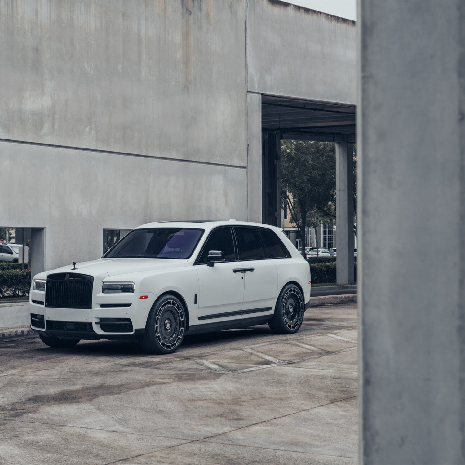 Vossen HF-9 Forged Alloy Wheels In Gloss Black with Polished Details